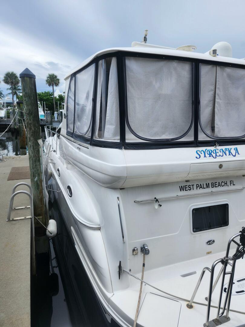 2003 Sea Ray 480 Motor Yacht - Image 2