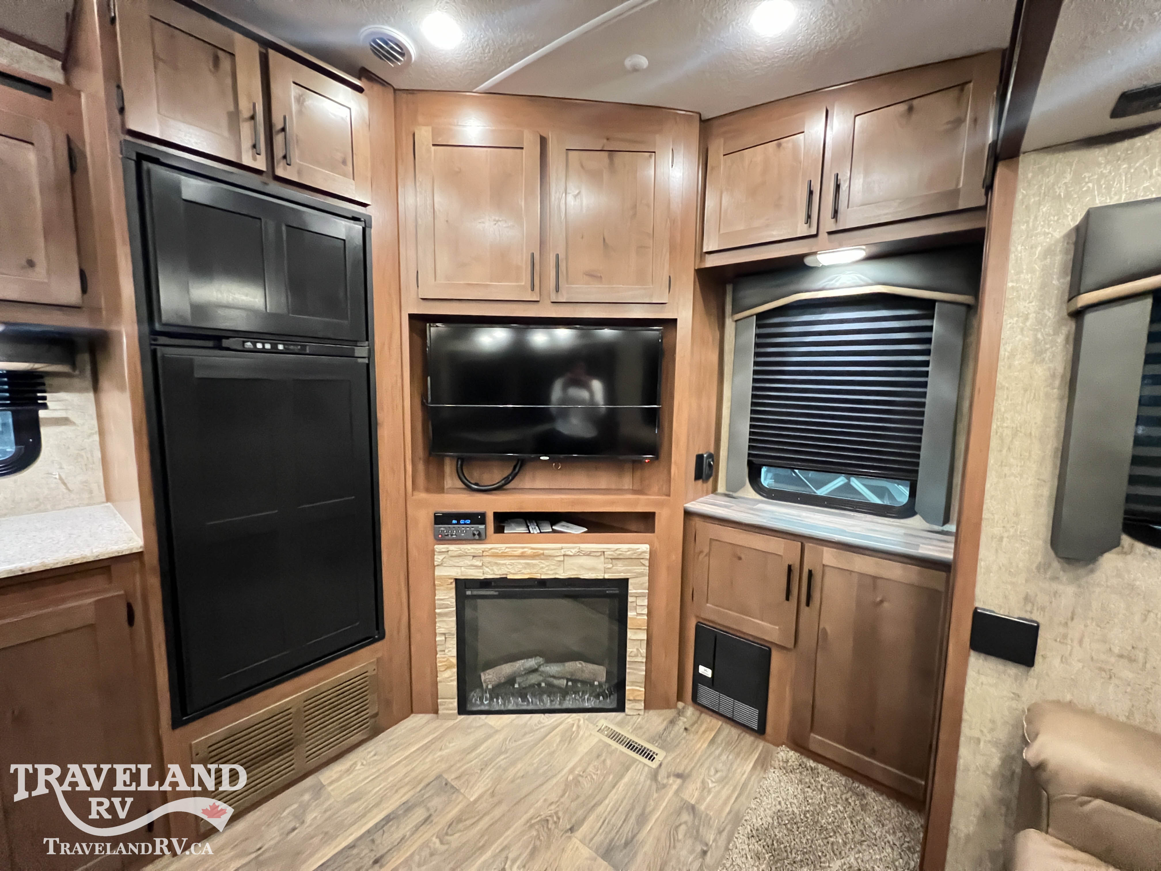 2023 Outdoors RV Mountain Series Glacier Peak F27MKS - Image 17