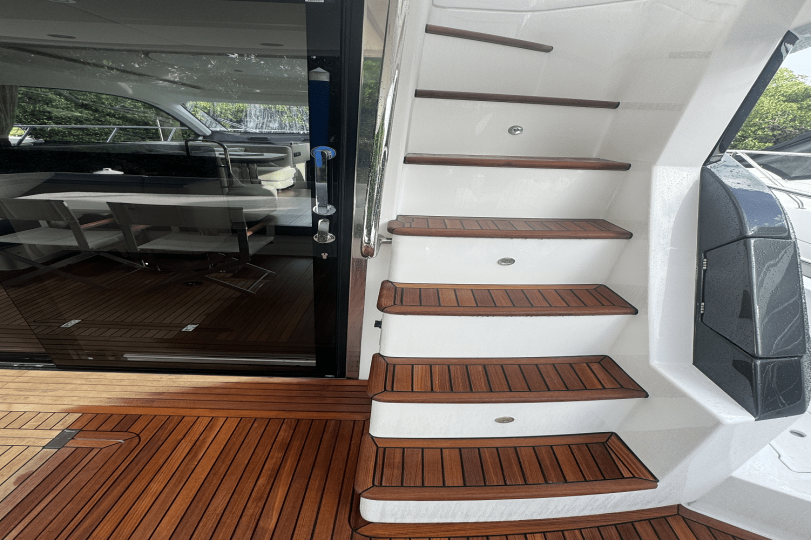 2023 Azimut Azimut 53 FLY Base - Image 45