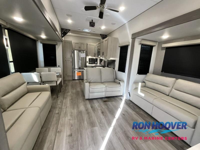 2026 COACHMEN CATALINA 44CONDO - Image 2
