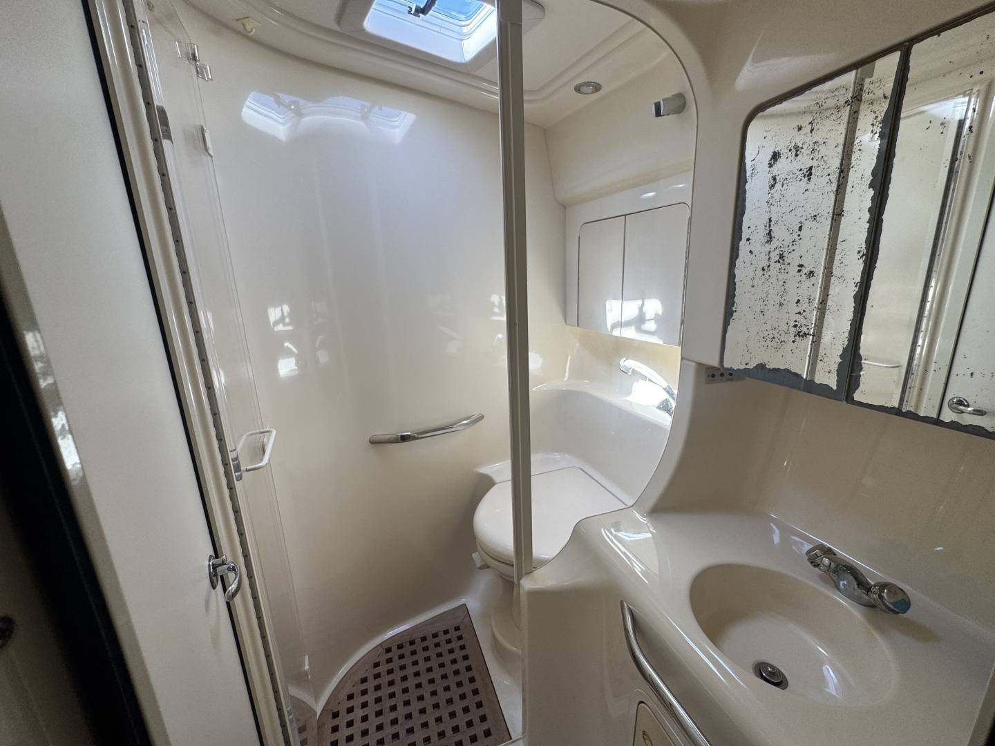 1999 Sea Ray - Image 40