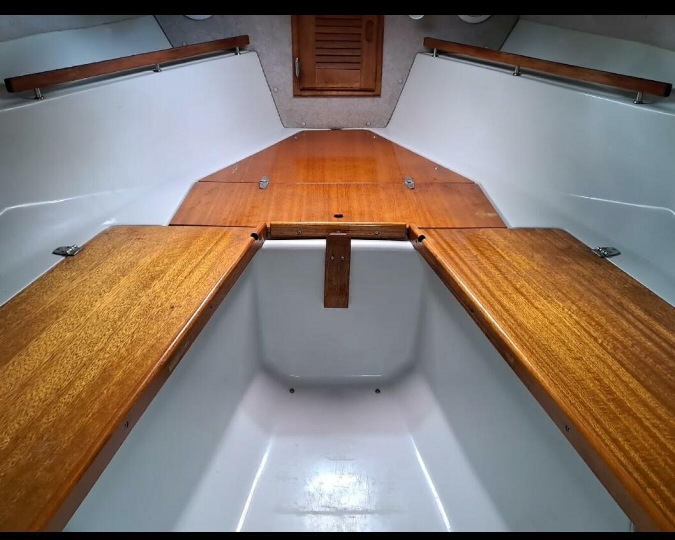 2021 Boston Whaler 300 FourStroke - Image 7