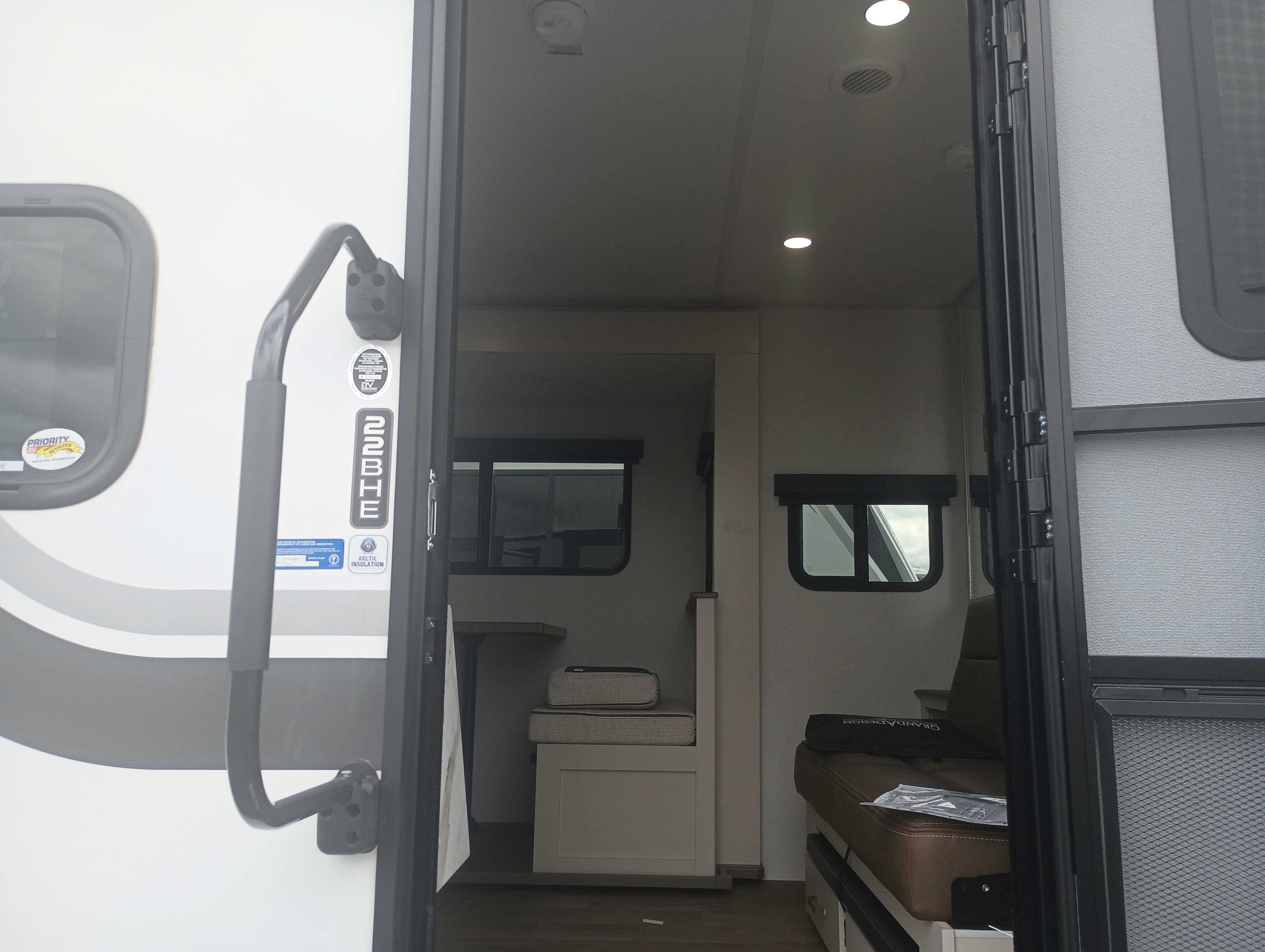 2027 Grand Design Imagine XLS 22BHE - Image 4