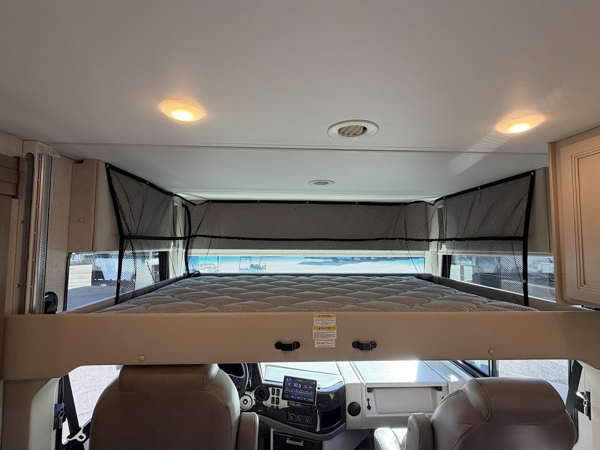 2026 THOR MOTOR COACH PALAZZO 33.5 - Image 9