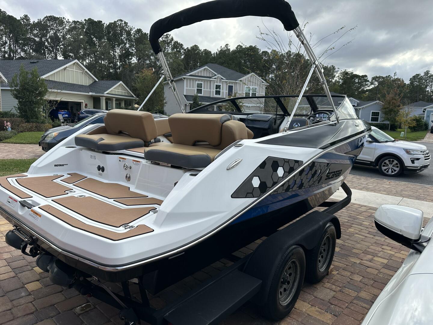 2021 Scarab 215 Base - Image 11
