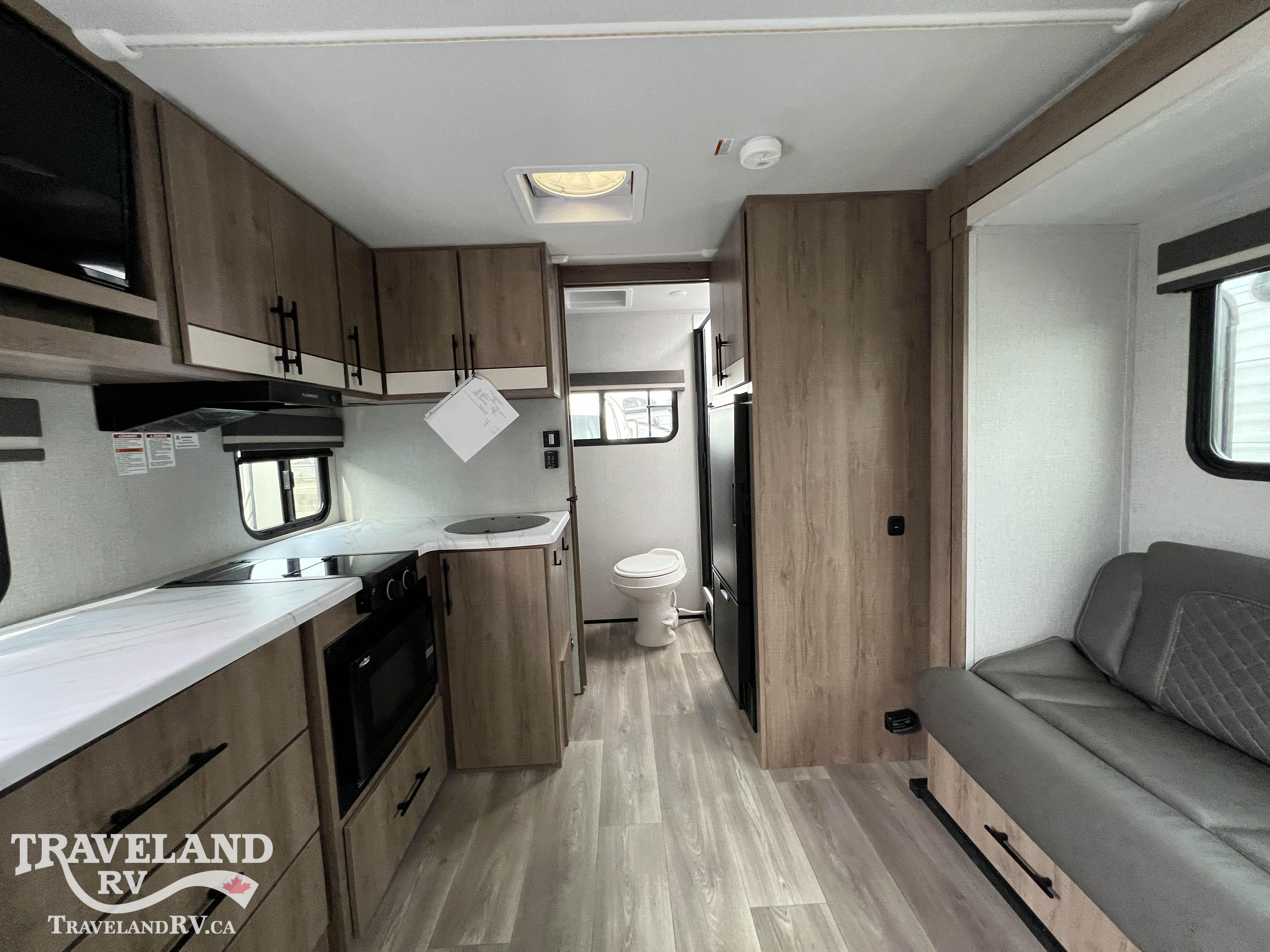 2024 Grand Design Imagine AIM 16ML - Image 8