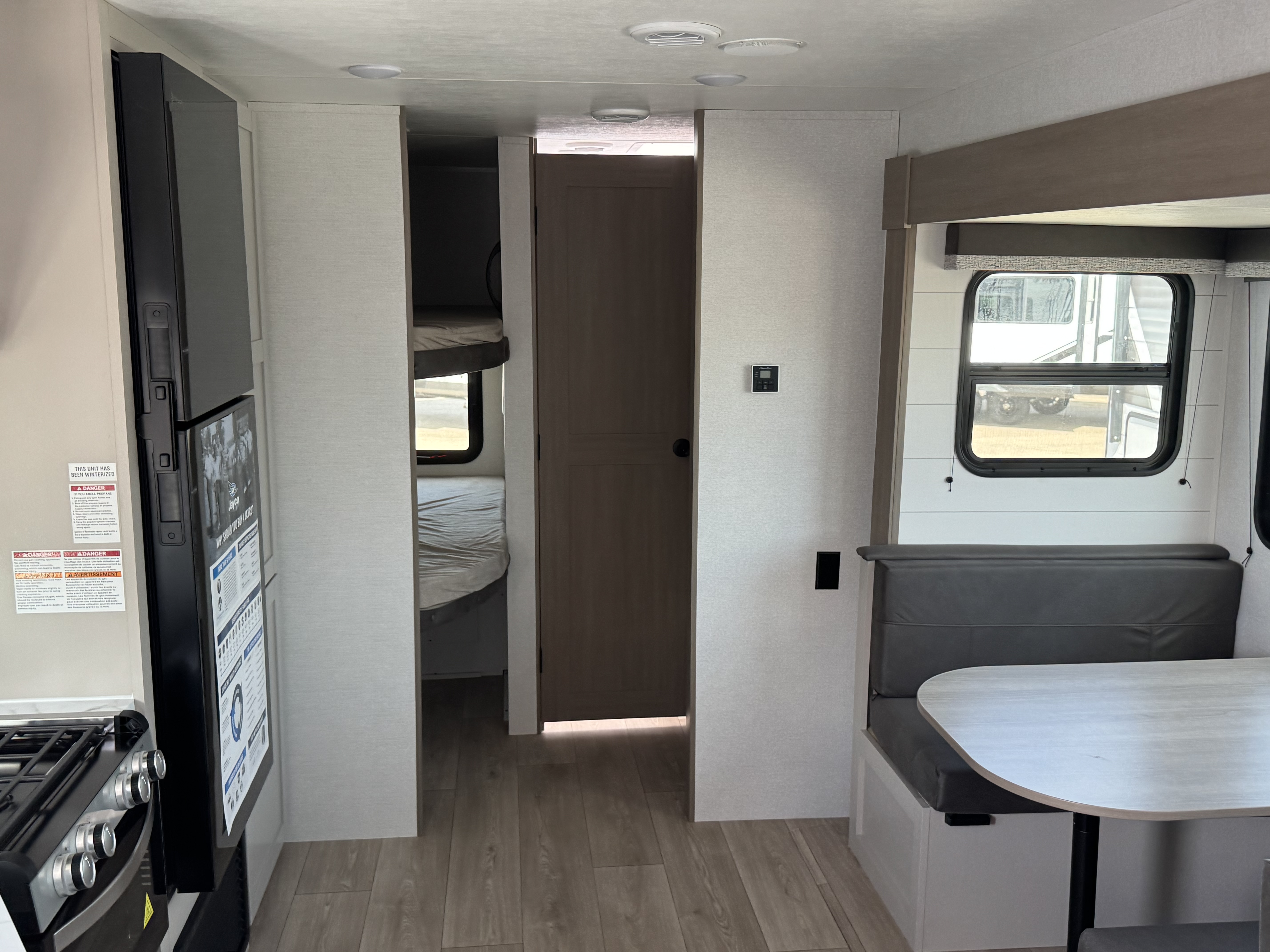 2027 Jayco Jay Flight SLX 261BHS - Image 16