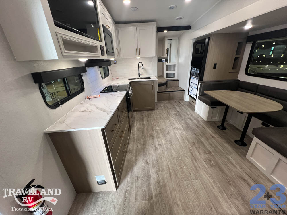 2027 Jayco Eagle SLE 28BHU - Image 3