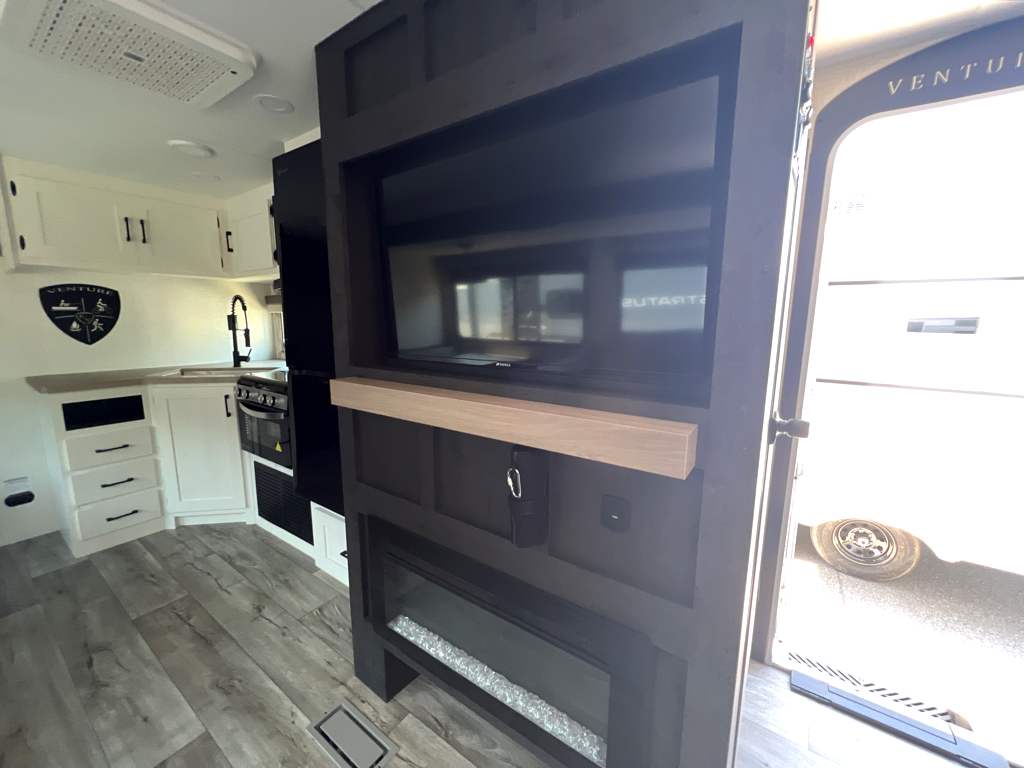 2026 VENTURE RV SIENNA 271VBH - Image 9