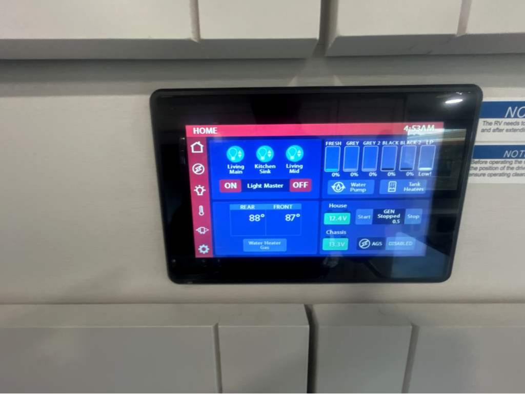 2027 ENTEGRA COACH VISION XL 36C - Image 24