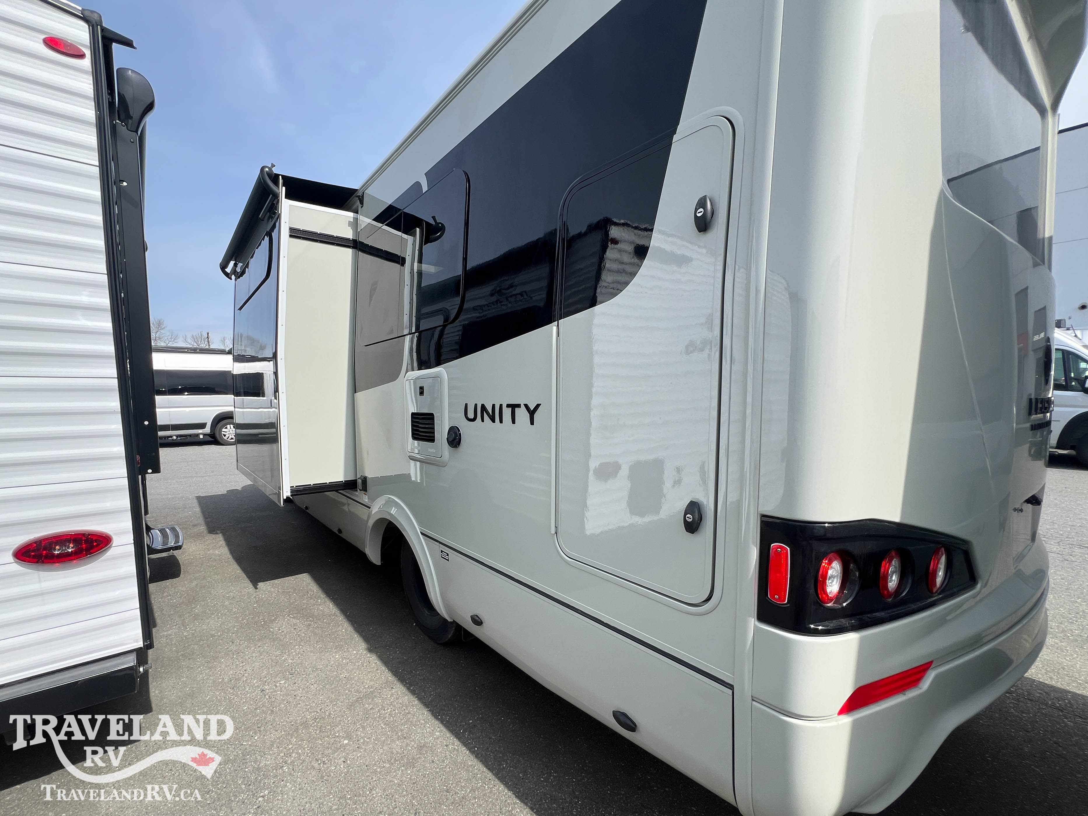 2026 Leisure Travel Unity U24MBL - Image 6