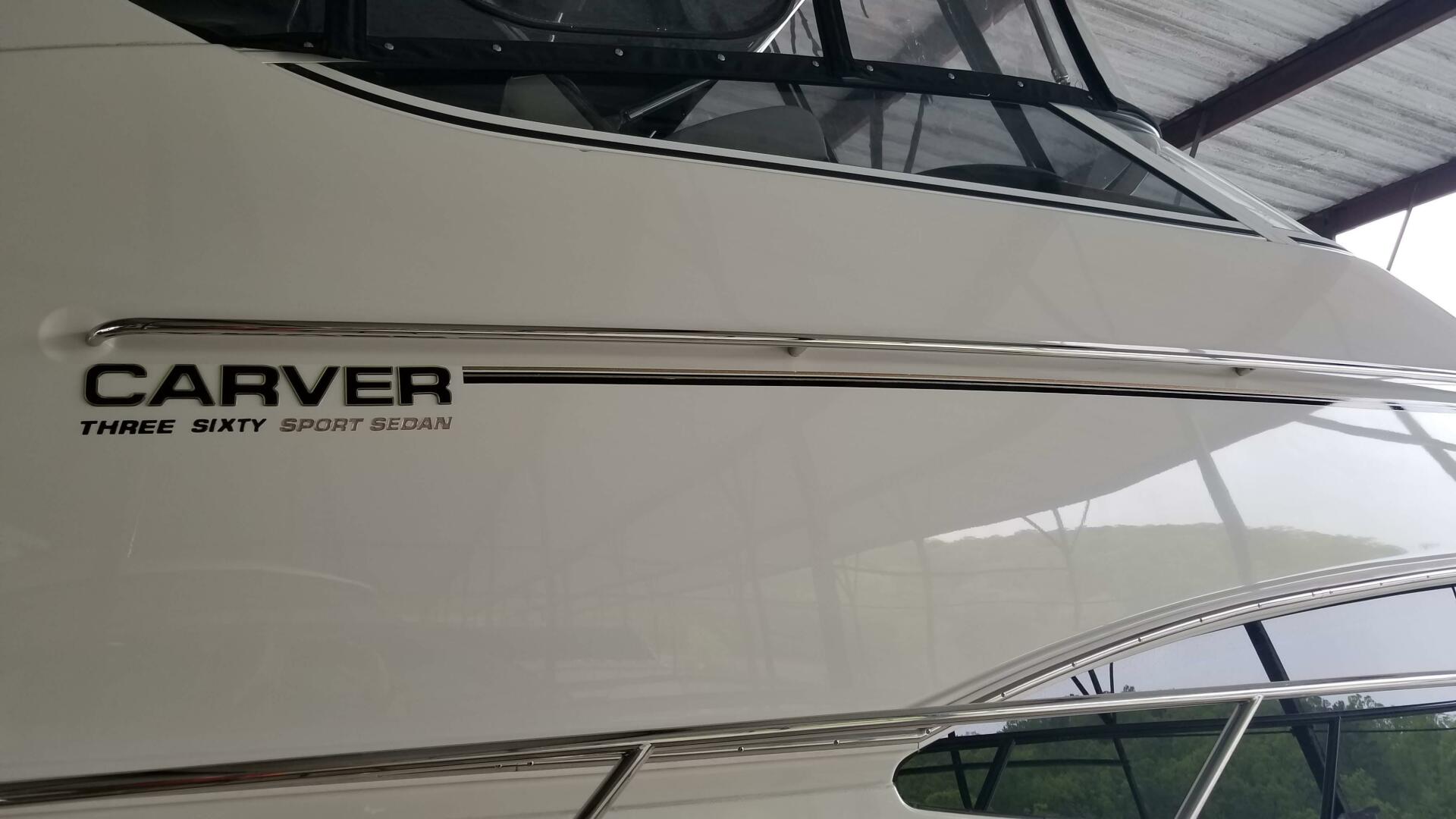 2004 Carver 360 Sport Sedan - Image 22