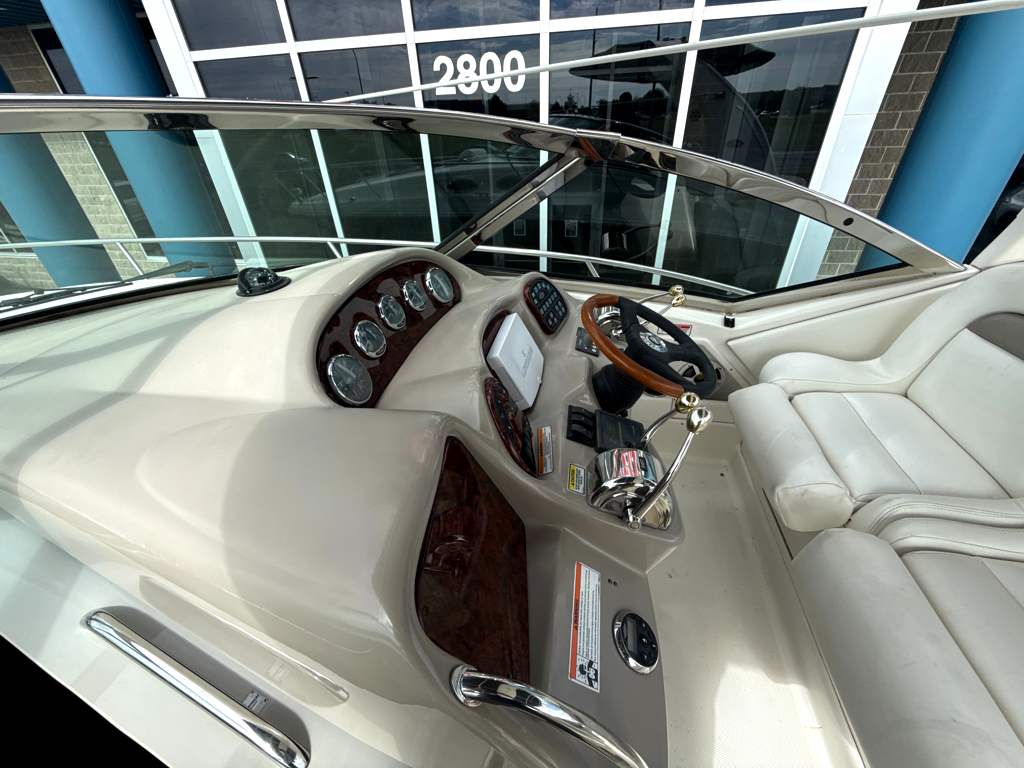 2006 Sea Ray 320 Sundancer - Image 17