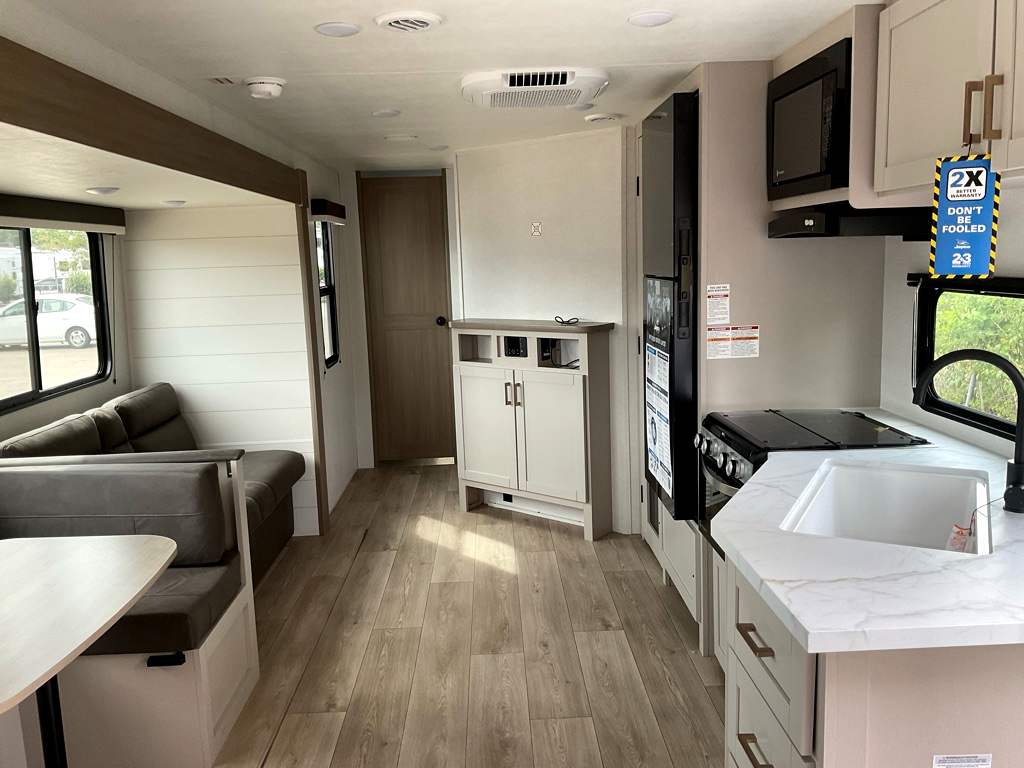 2027 JAYCO Jay Flight 295TBS - Image 5