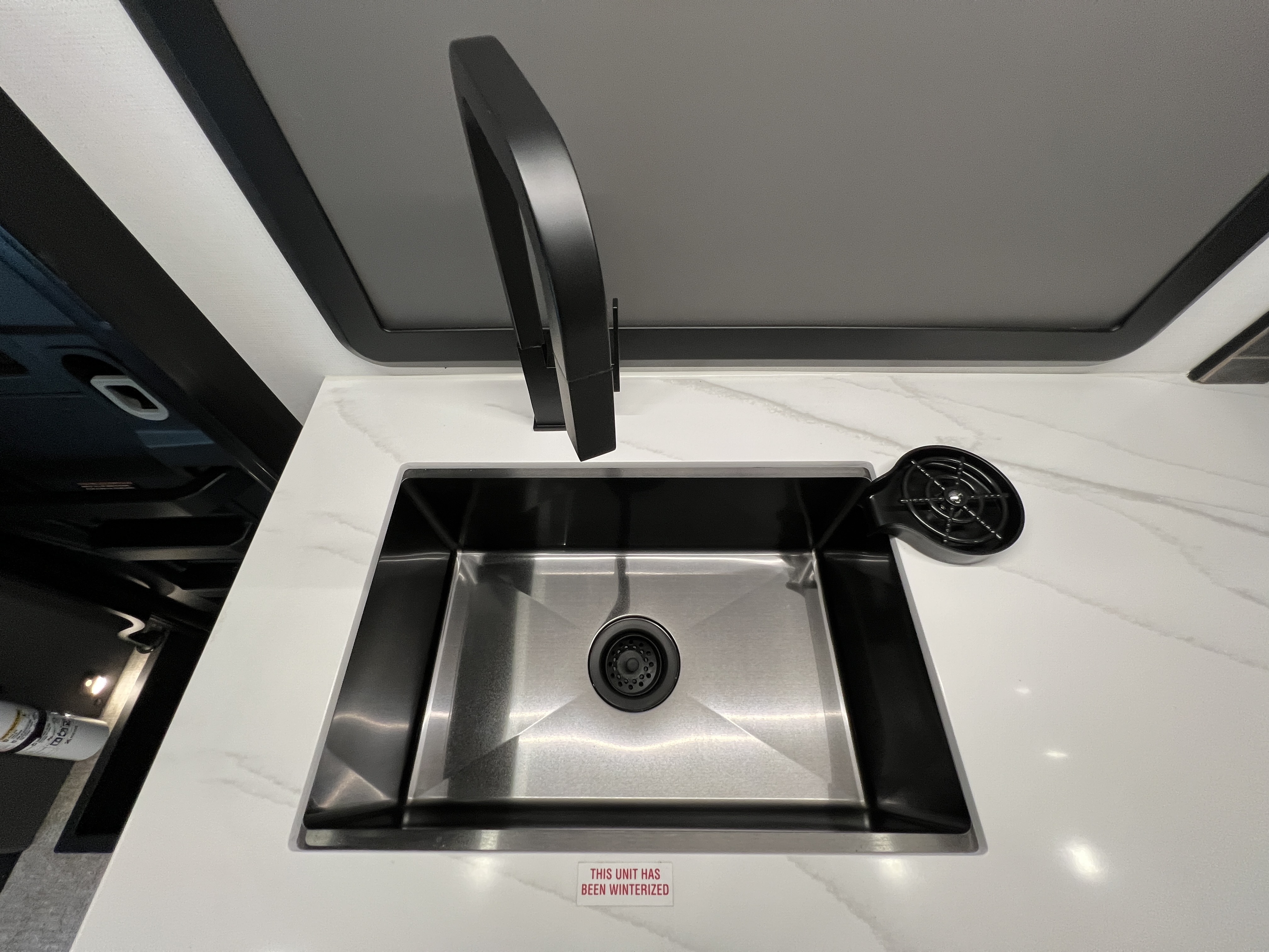 2027 Grand Design Lineage Series F 31ZW - Image 23