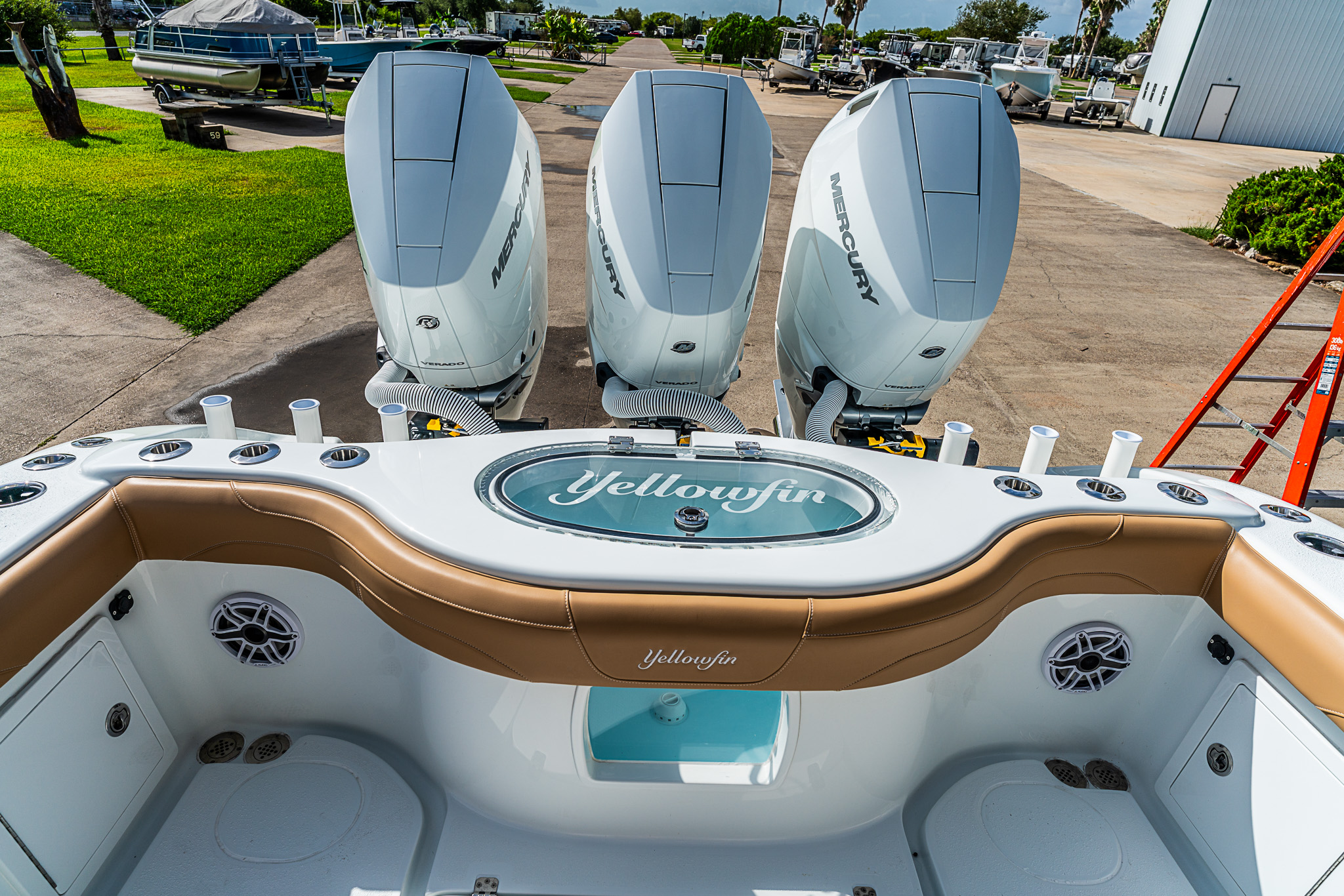 2027 YELLOWFIN 36 OFFSHORE - Image 5