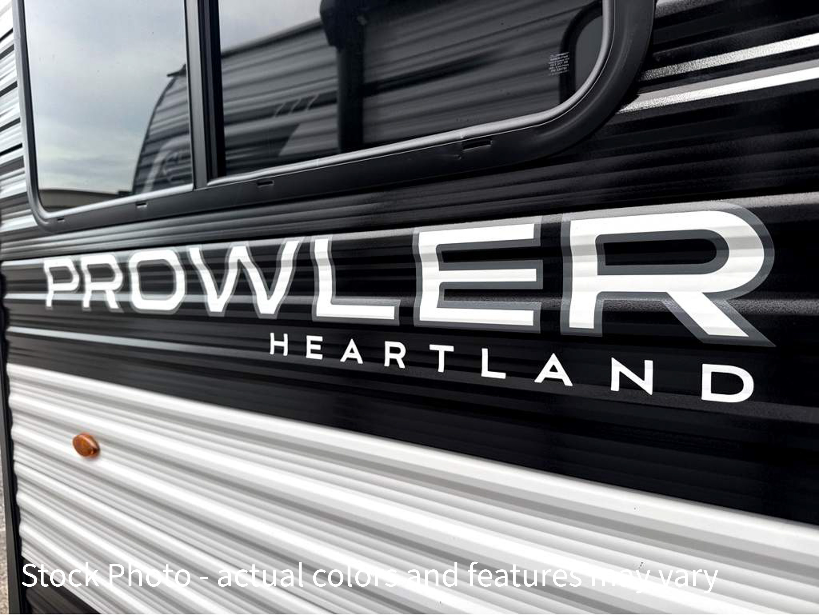 2027 HEARTLAND PROWLER 2602BHS - Image 7