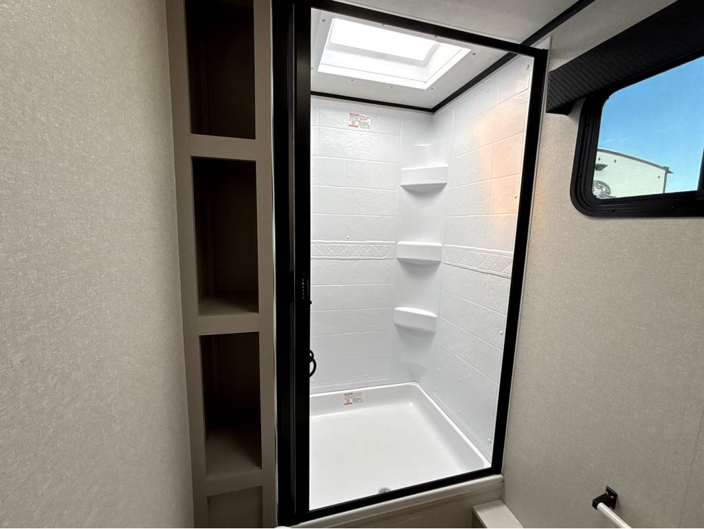 2026 JAYCO JAY FEATHER AIR 19MBS - Image 18