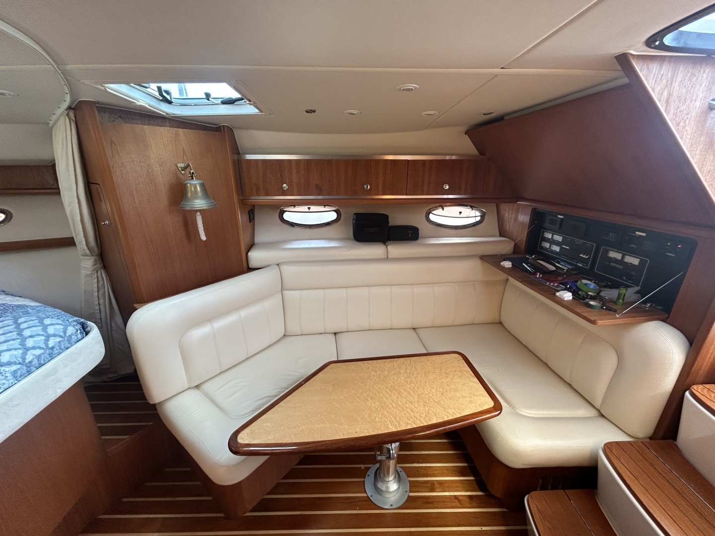 2007 Tiara Yachts 3200 Open - Image 12