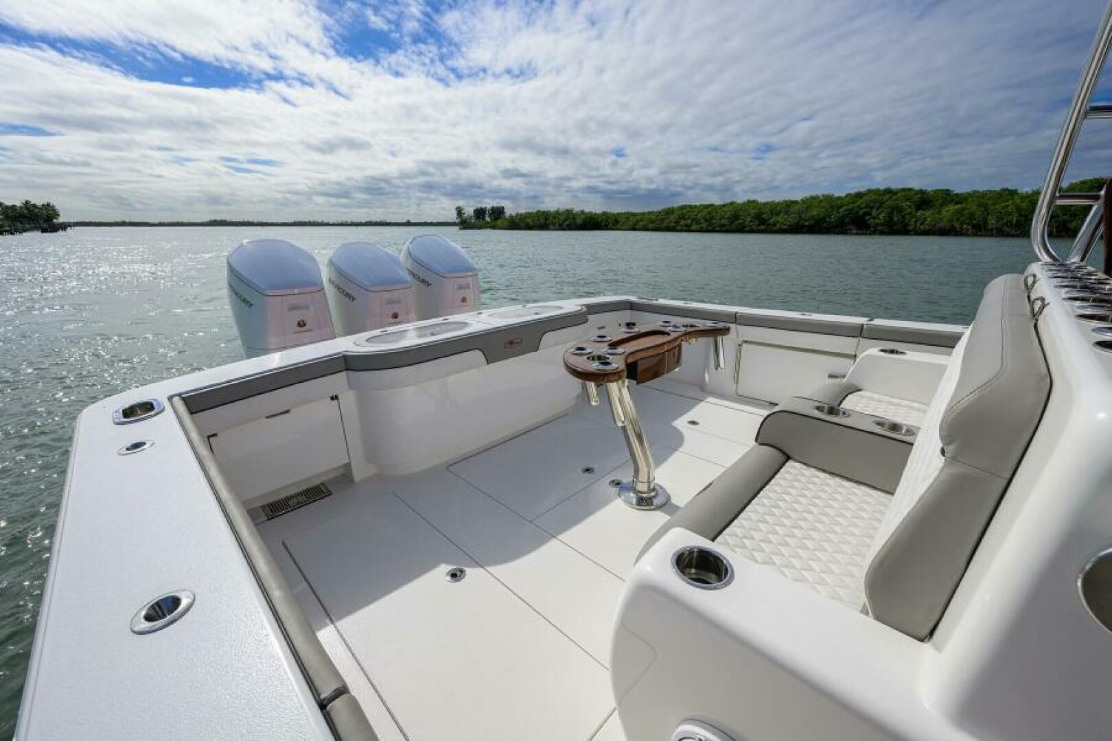 2020 VIKING VIKING 61 Convertible Base - Image 79
