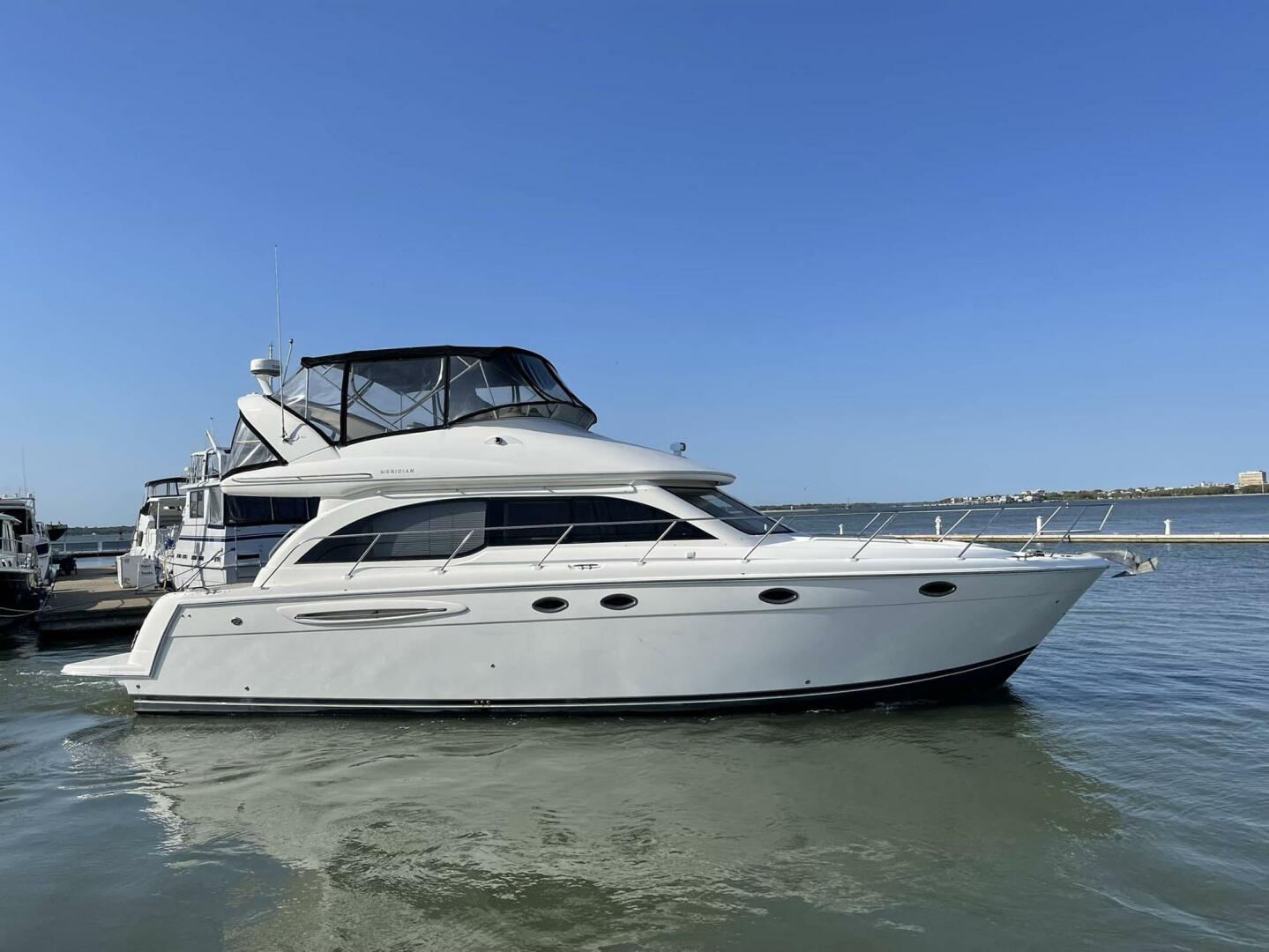 2006 Meridian 411 Sedan - Image 1