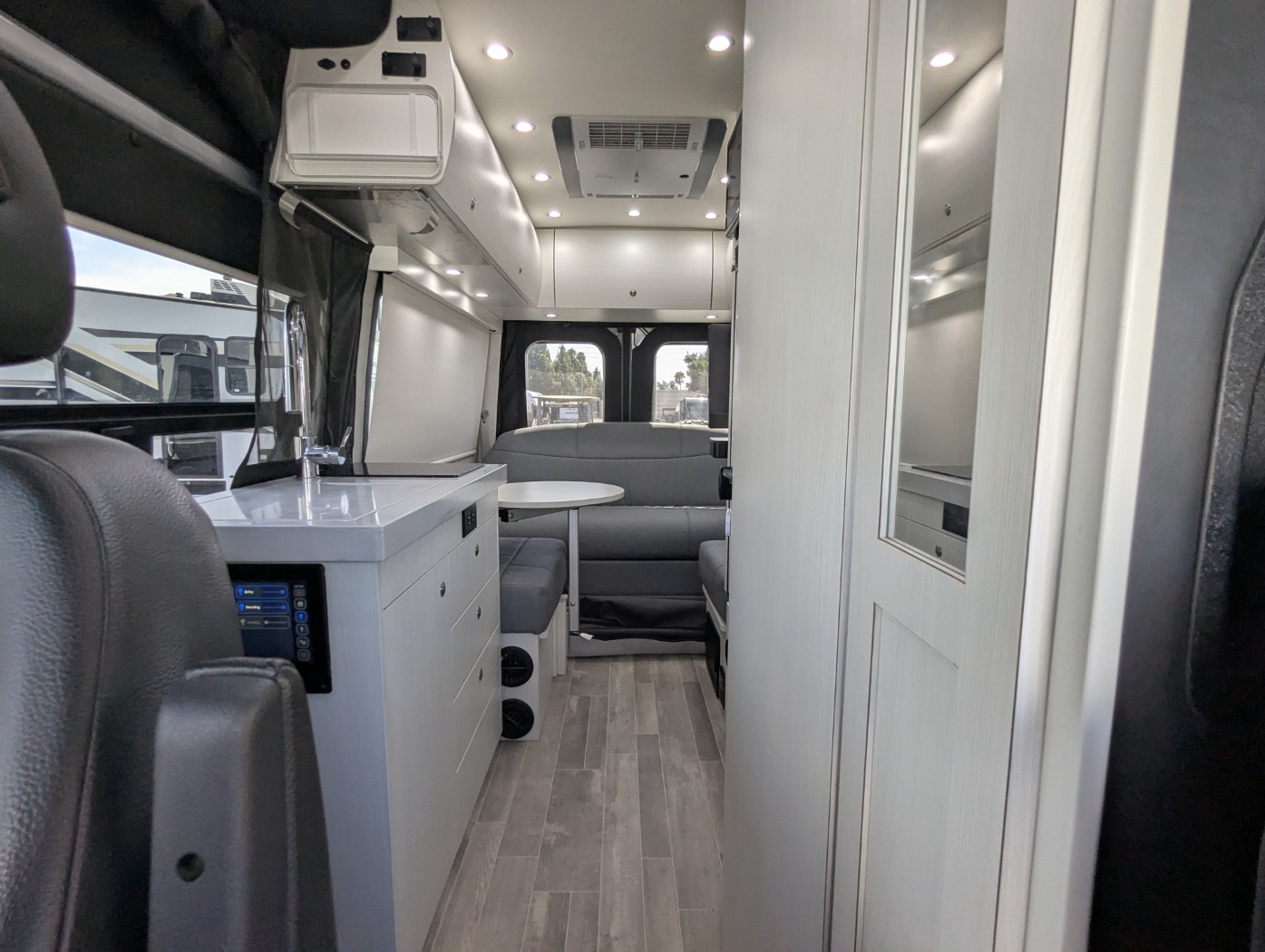 2024 Pleasure-Way Ascent TS - Image 22