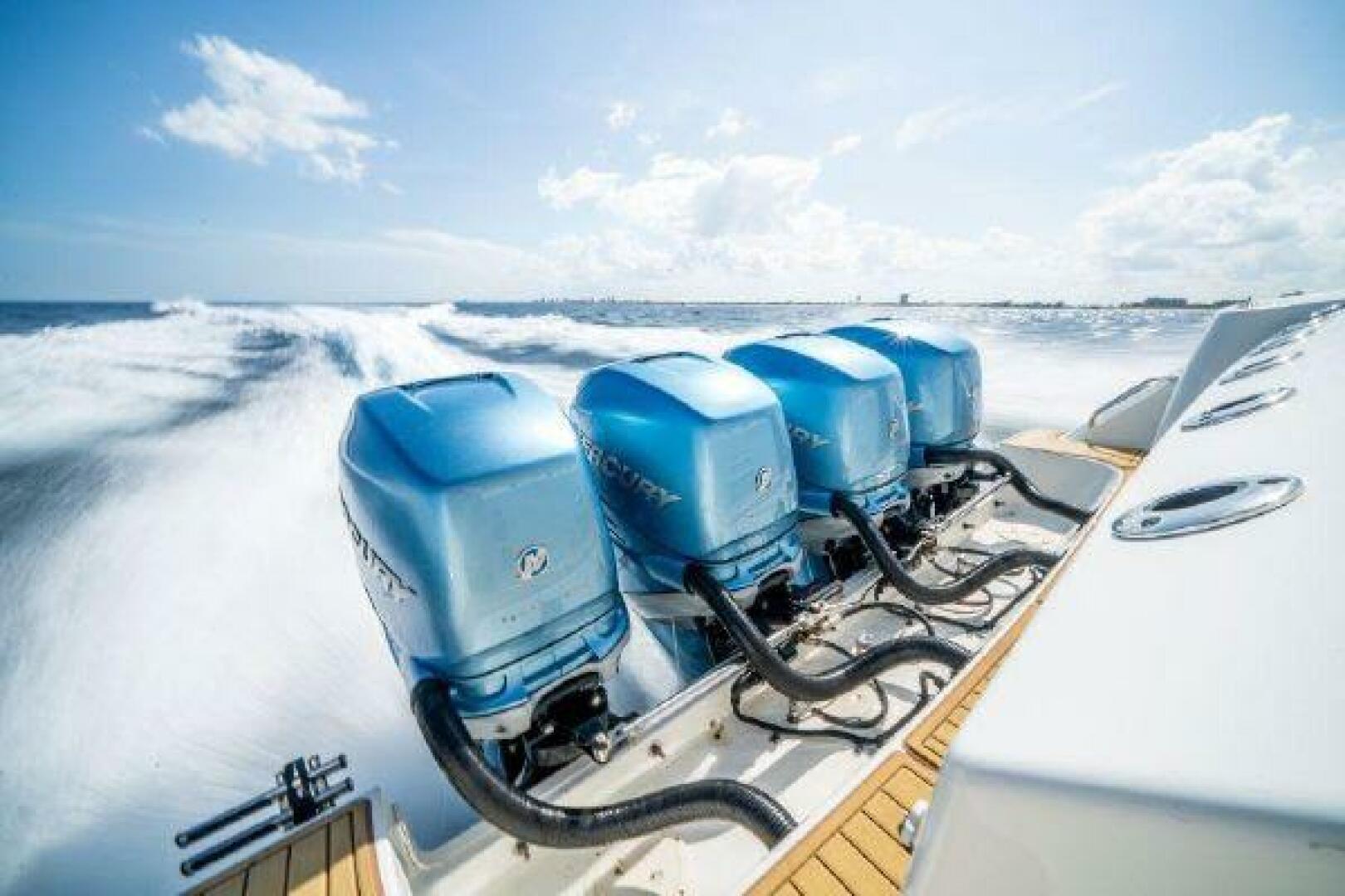 2017 Boston Whaler 42 Outrage - Image 38