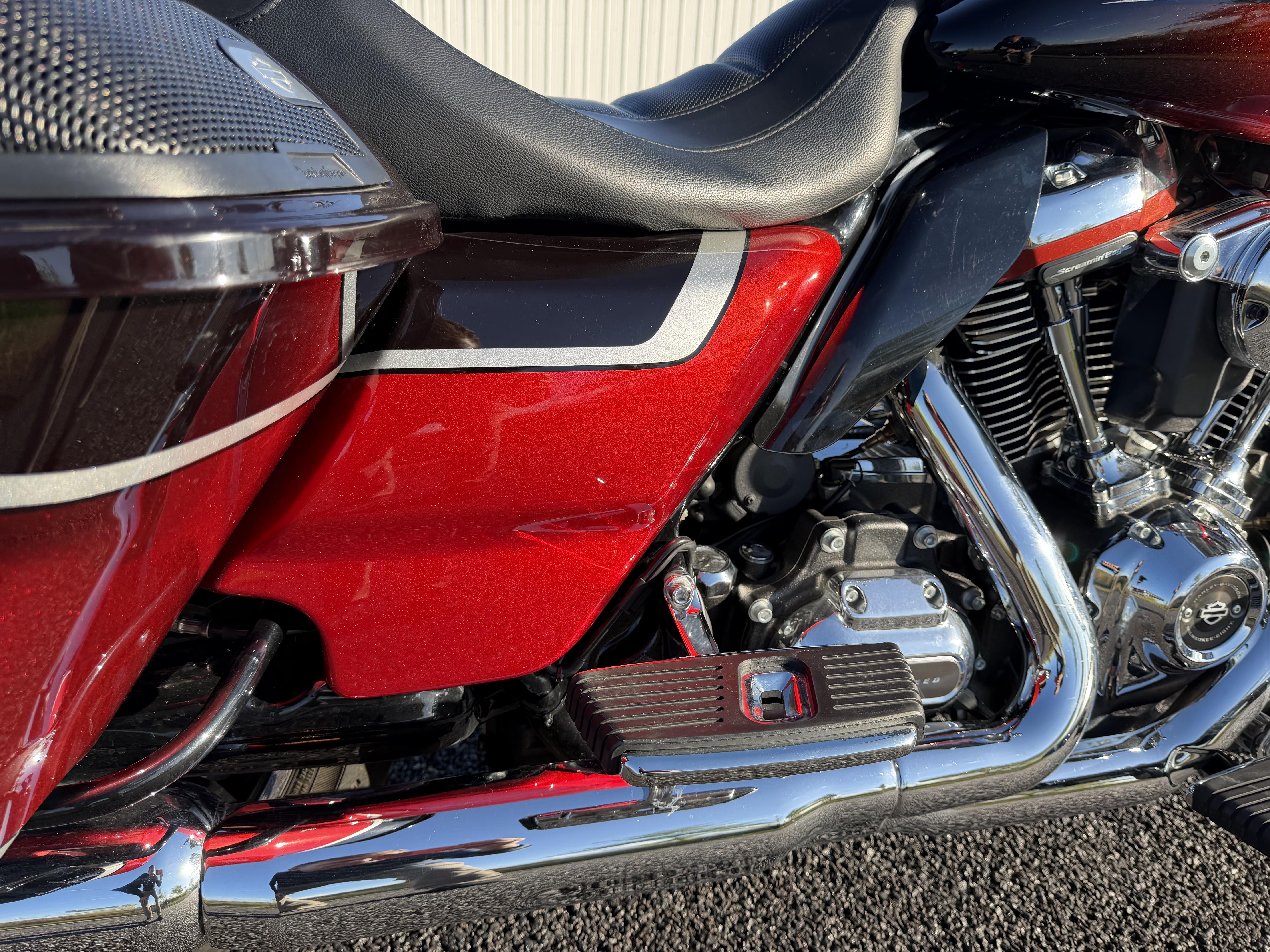 2021 HARLEY DAVIDSON STREET GLIDE 117 CVO - Image 10