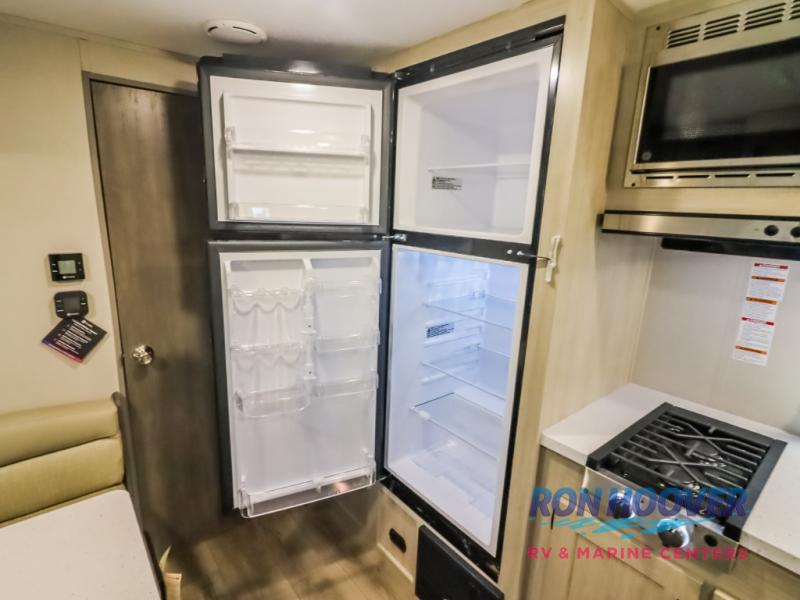 2026 COACHMEN 154RBX - Image 18