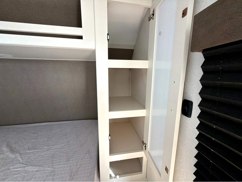 2027 GRAND DESIGN TRANSCEND 23BHX - Image 32