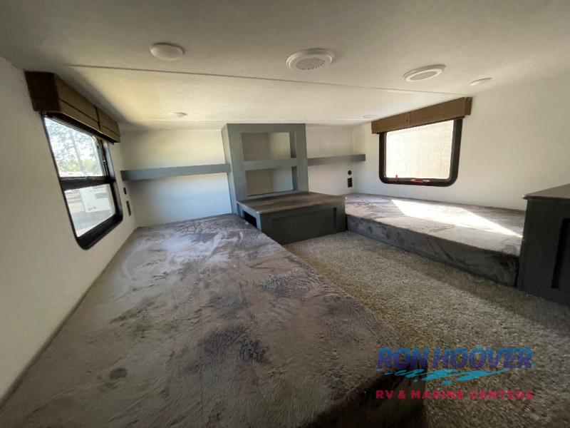 2026 PALOMINO 429LFT - Image 15