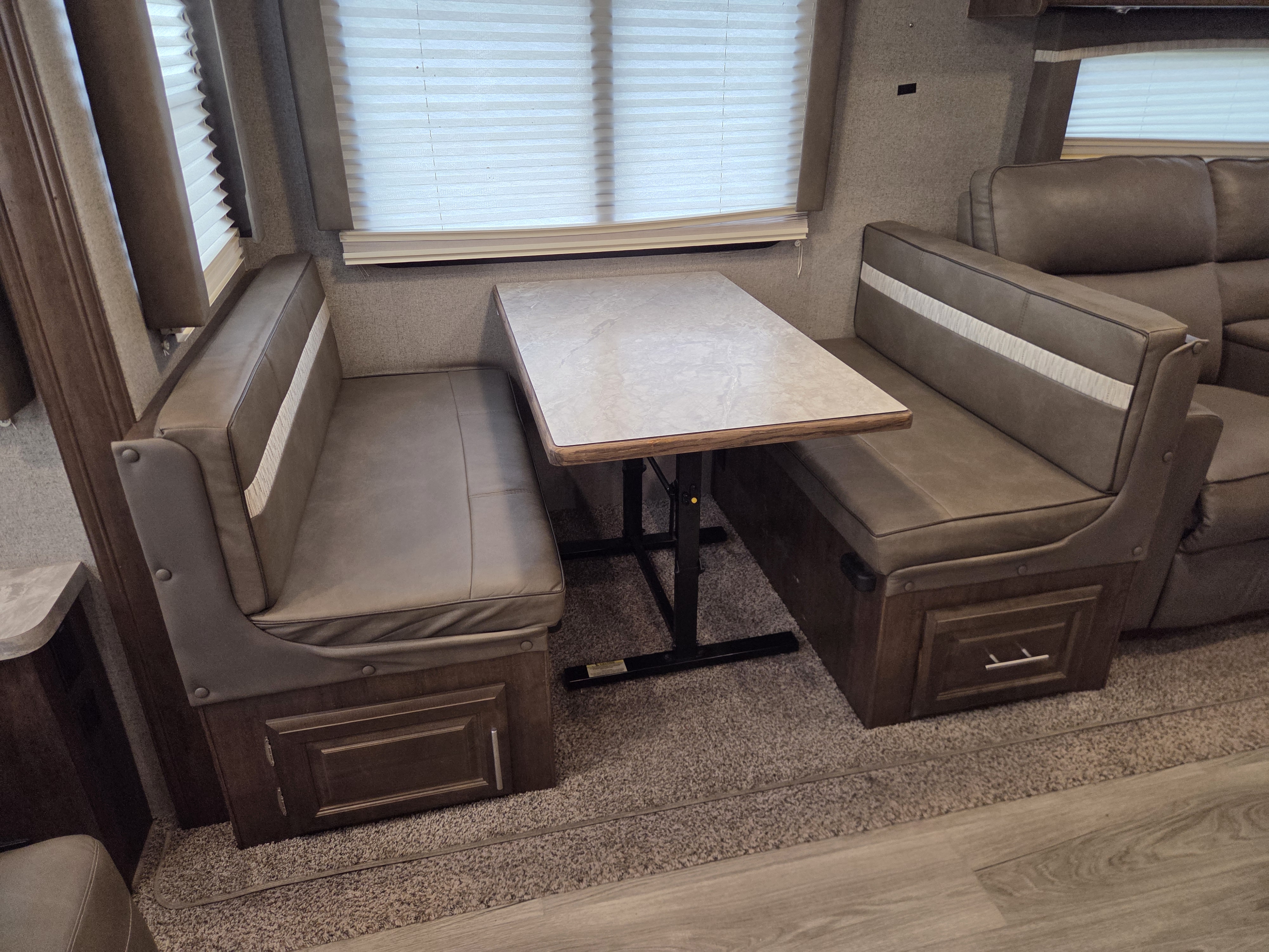 2020 Forest River Flagstaff Super Lite 26RLSW - Image 7