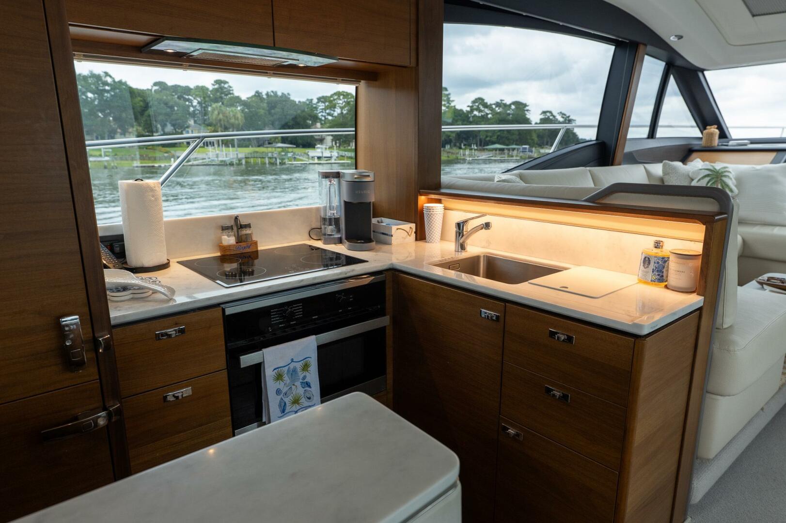 2021 Princess S62 - Image 39