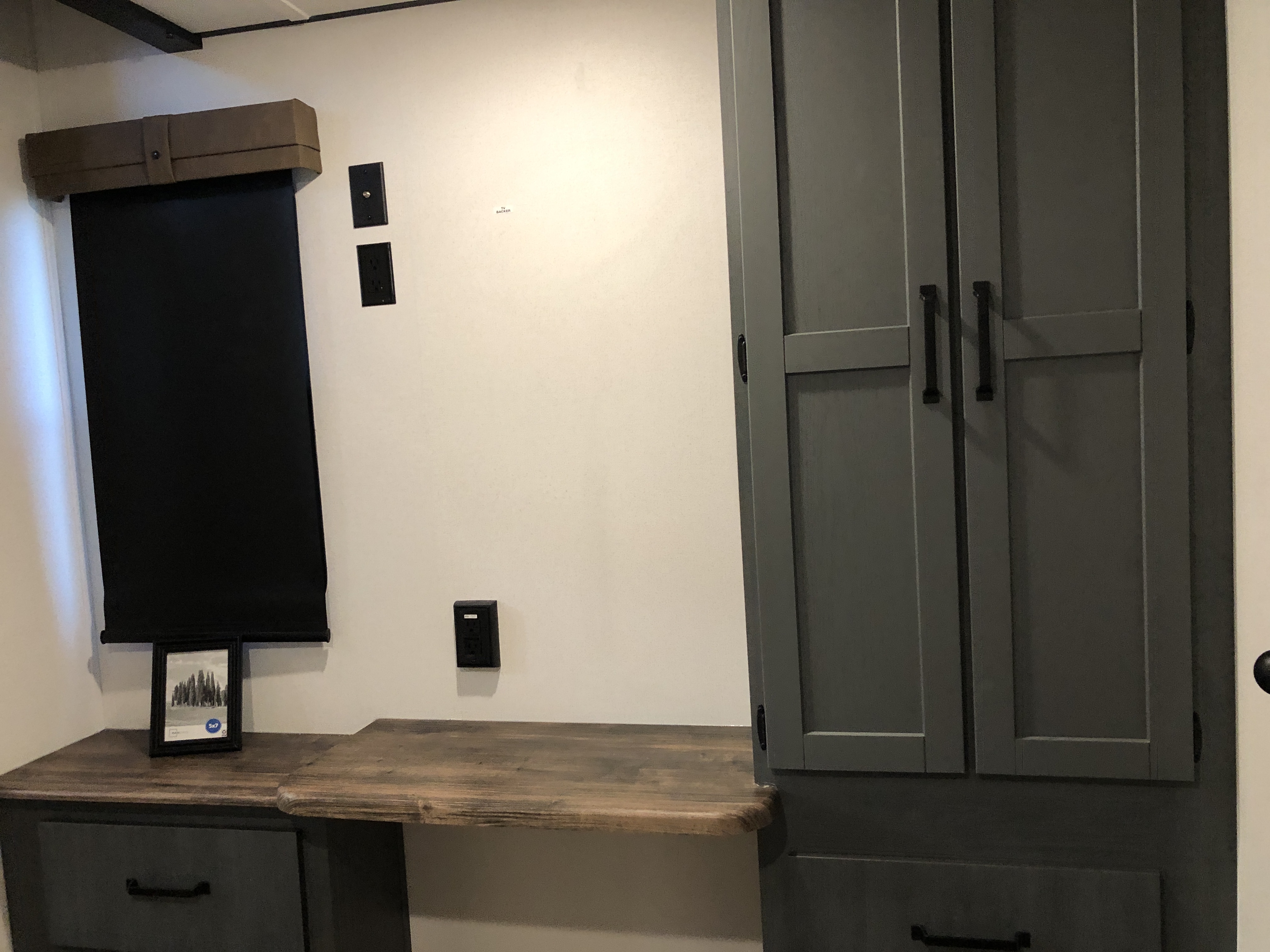 2026 Forest River Puma Vista 421LFT - Image 31