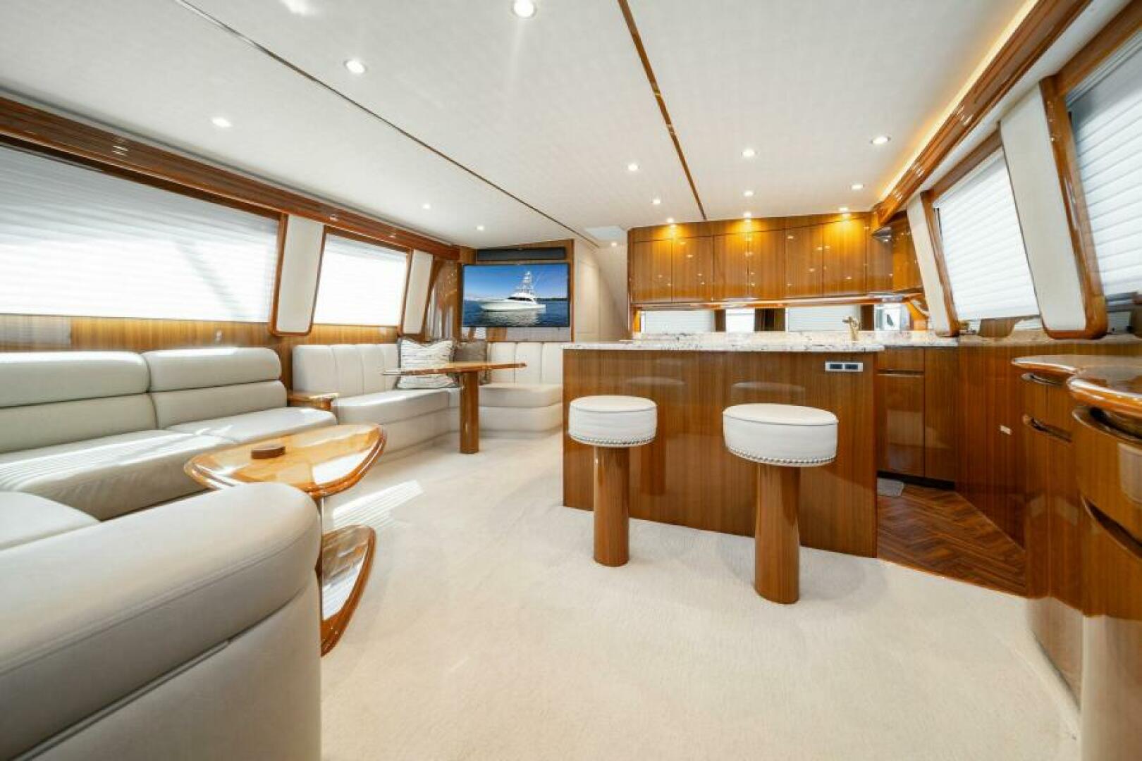 2016 Viking 55 Convertible - Image 3