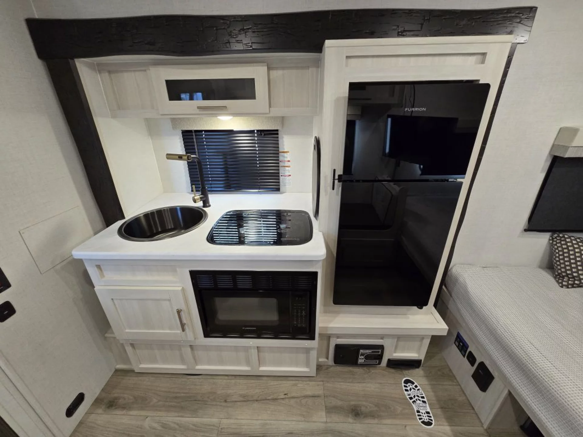 2026 FOREST RIVER R-POD RP180 - Image 9