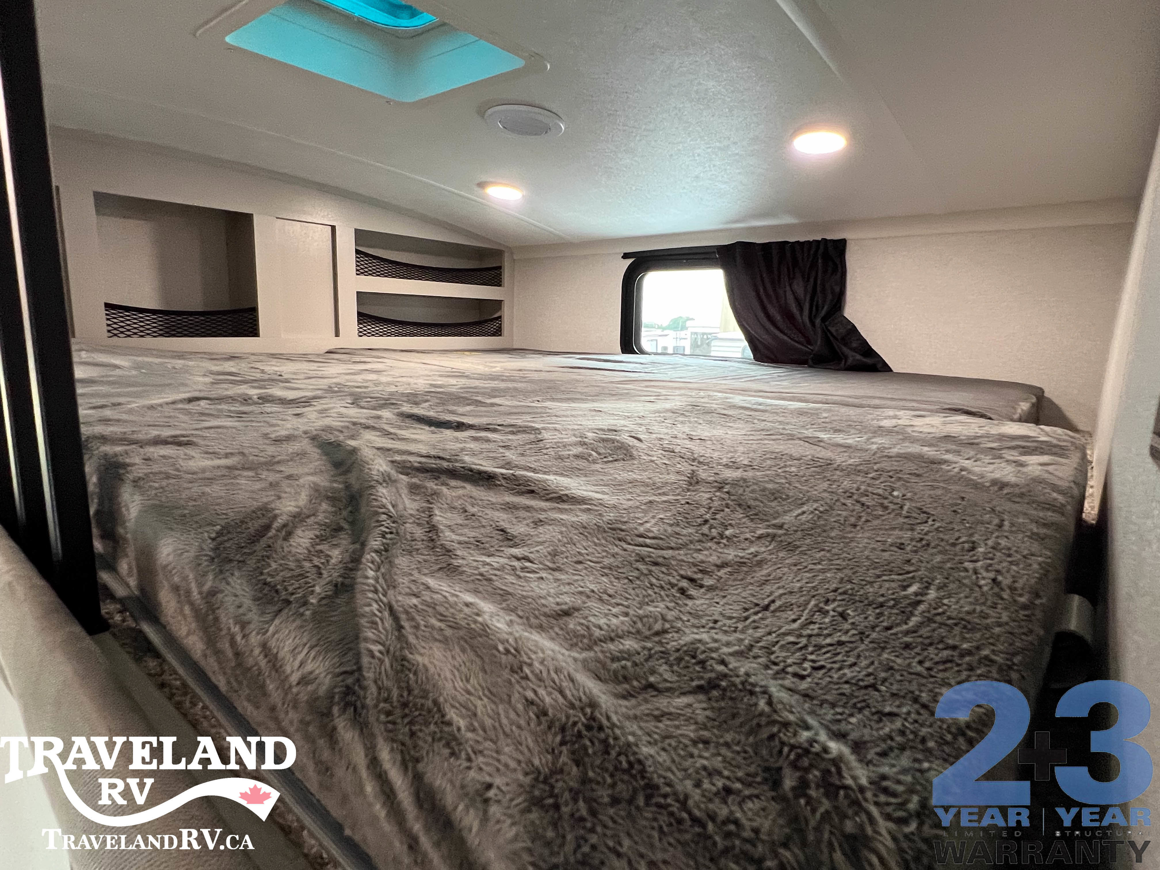 2026 Jayco North Point 377RLBH - Image 34