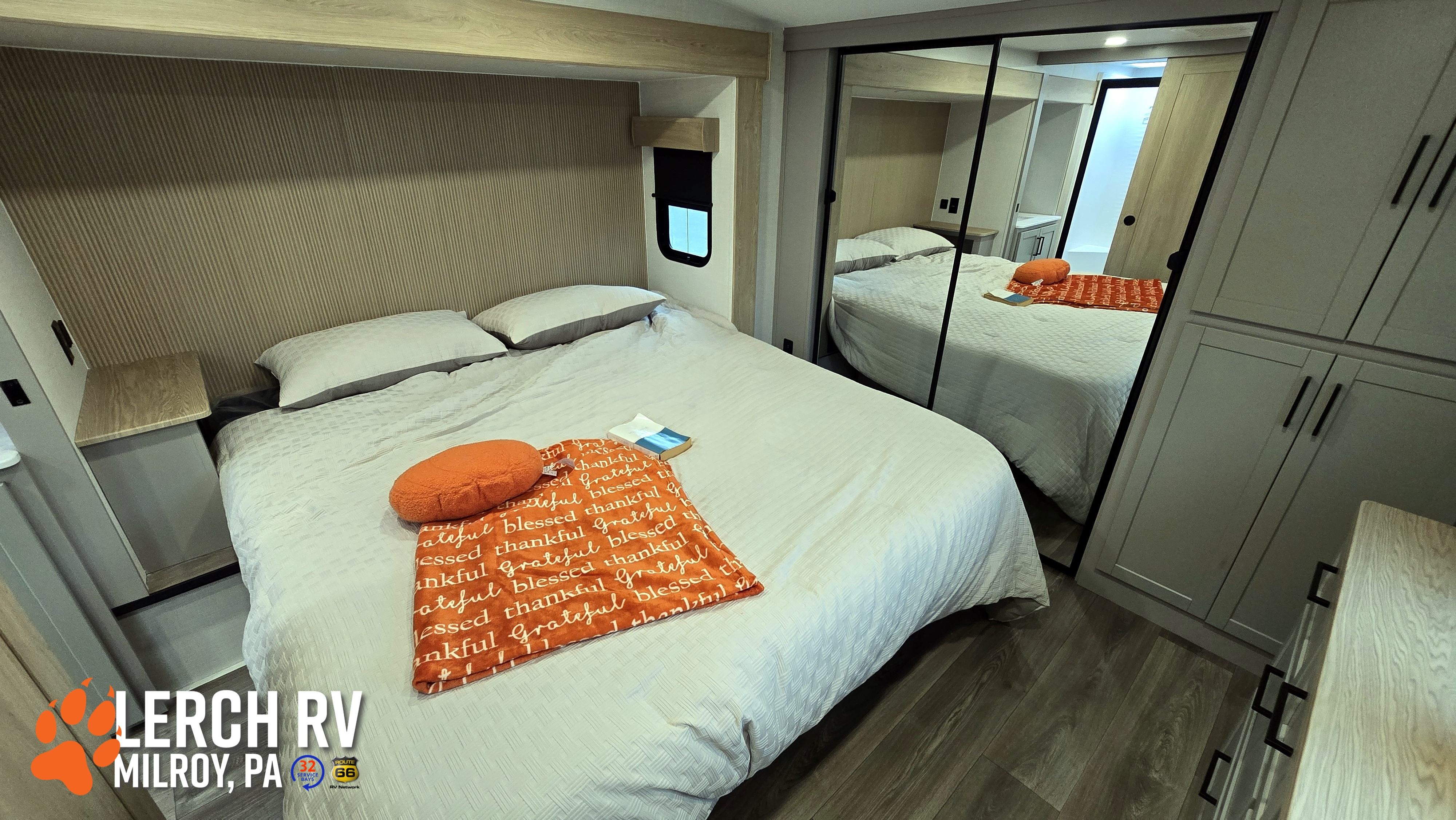 2027 KZ RV Ridgeway 36MBL - Image 33