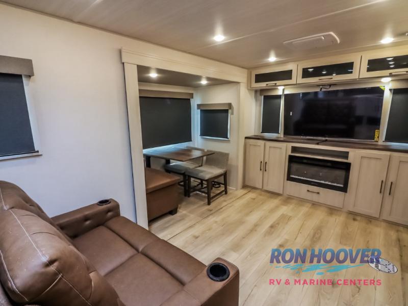 2026 FOREST RIVER 302RDBS - Image 12