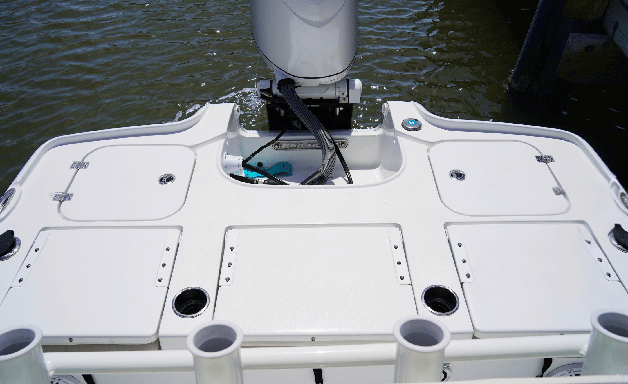 2027 SEA HUNT BX 22BR - Image 16