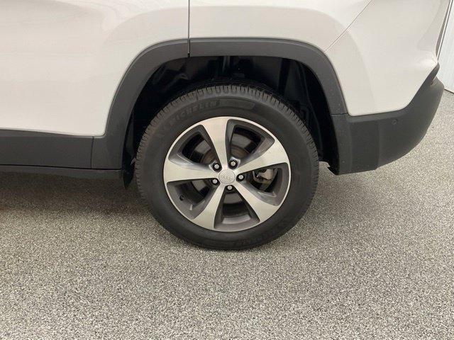 2021 Jeep Cherokee Utility 4D Trailhawk 4WD V6 - Image 10