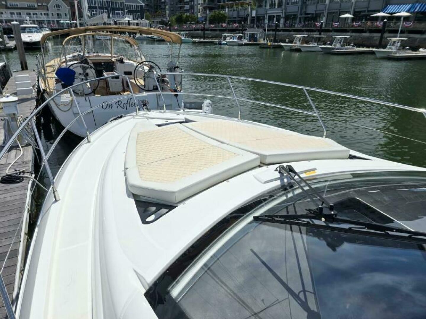 2019 Beneteau Gran Turismo 40 - Image 4