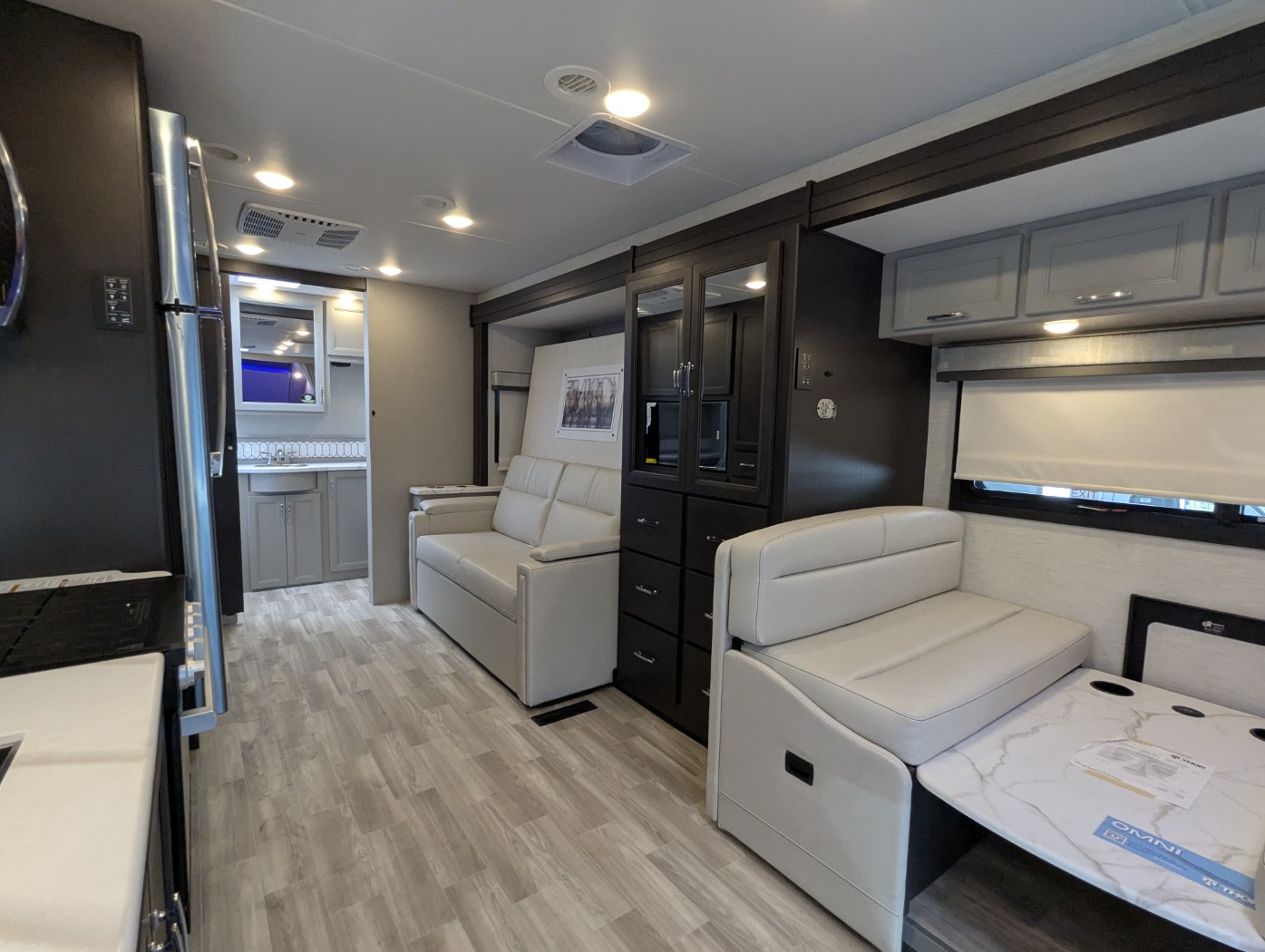 2026 Thor Motor Coach Omni Trail S29 - ATH EDITION - Image 19