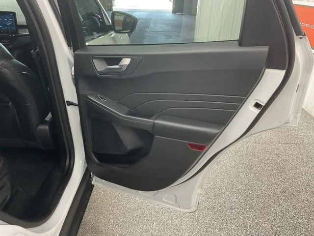 2023 Ford Escape Utility 4D ST Line 2WD - Image 23