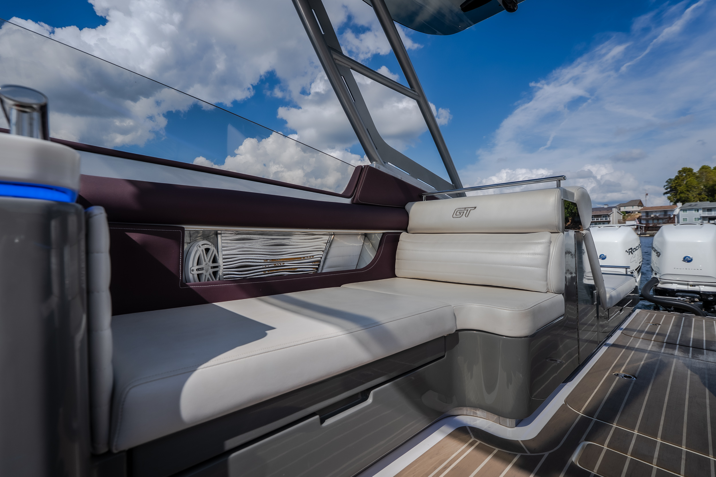 2019 Donzi 41 GT - Image 47