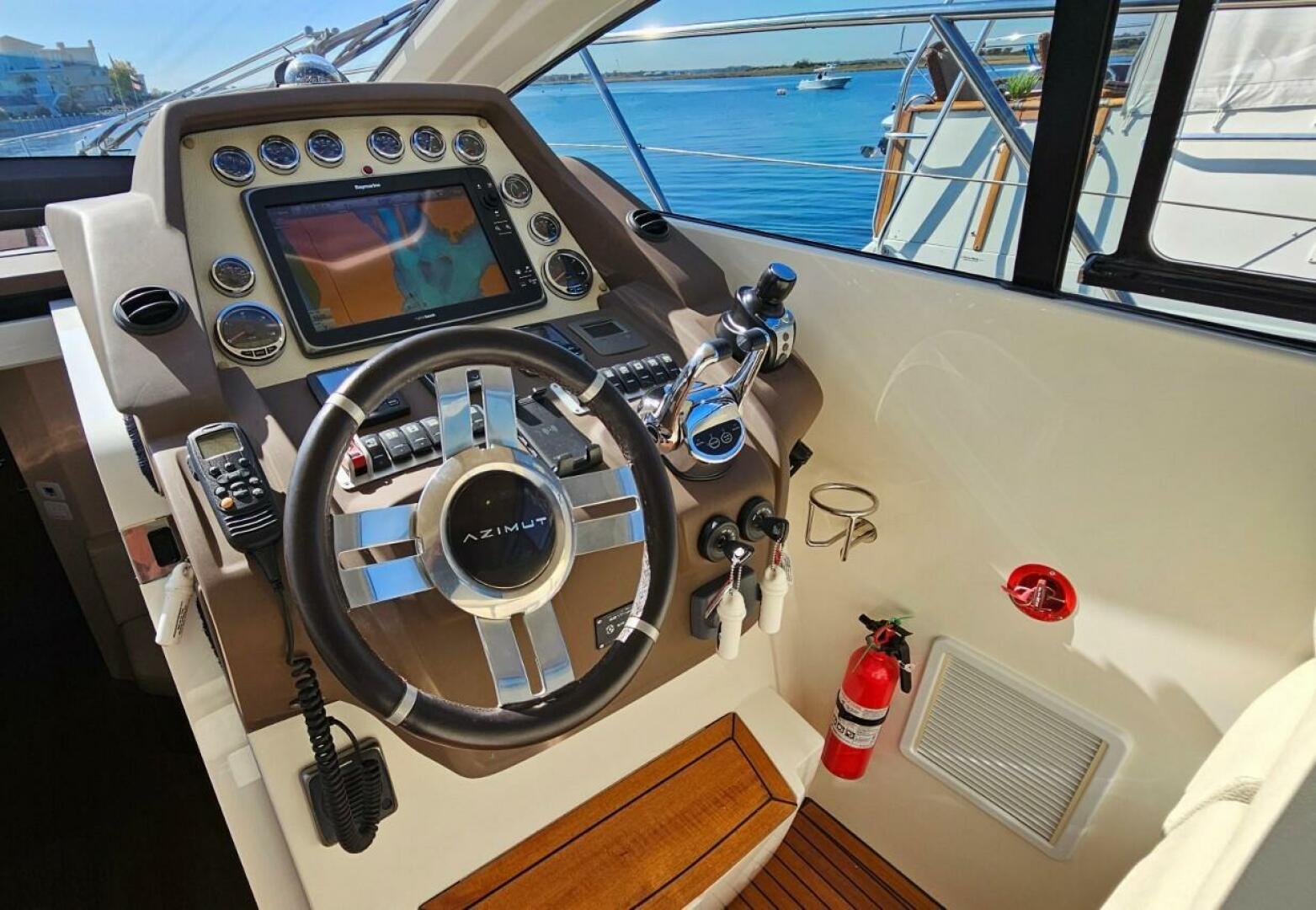 2015 Azimut Atlantis 50 - Image 14