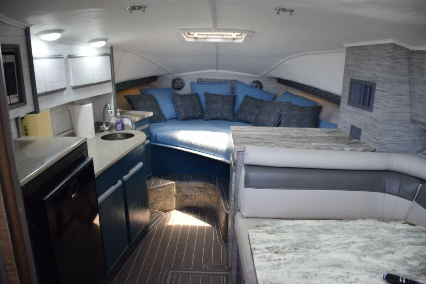 1995 Blackfin Combi 33 - Image 17