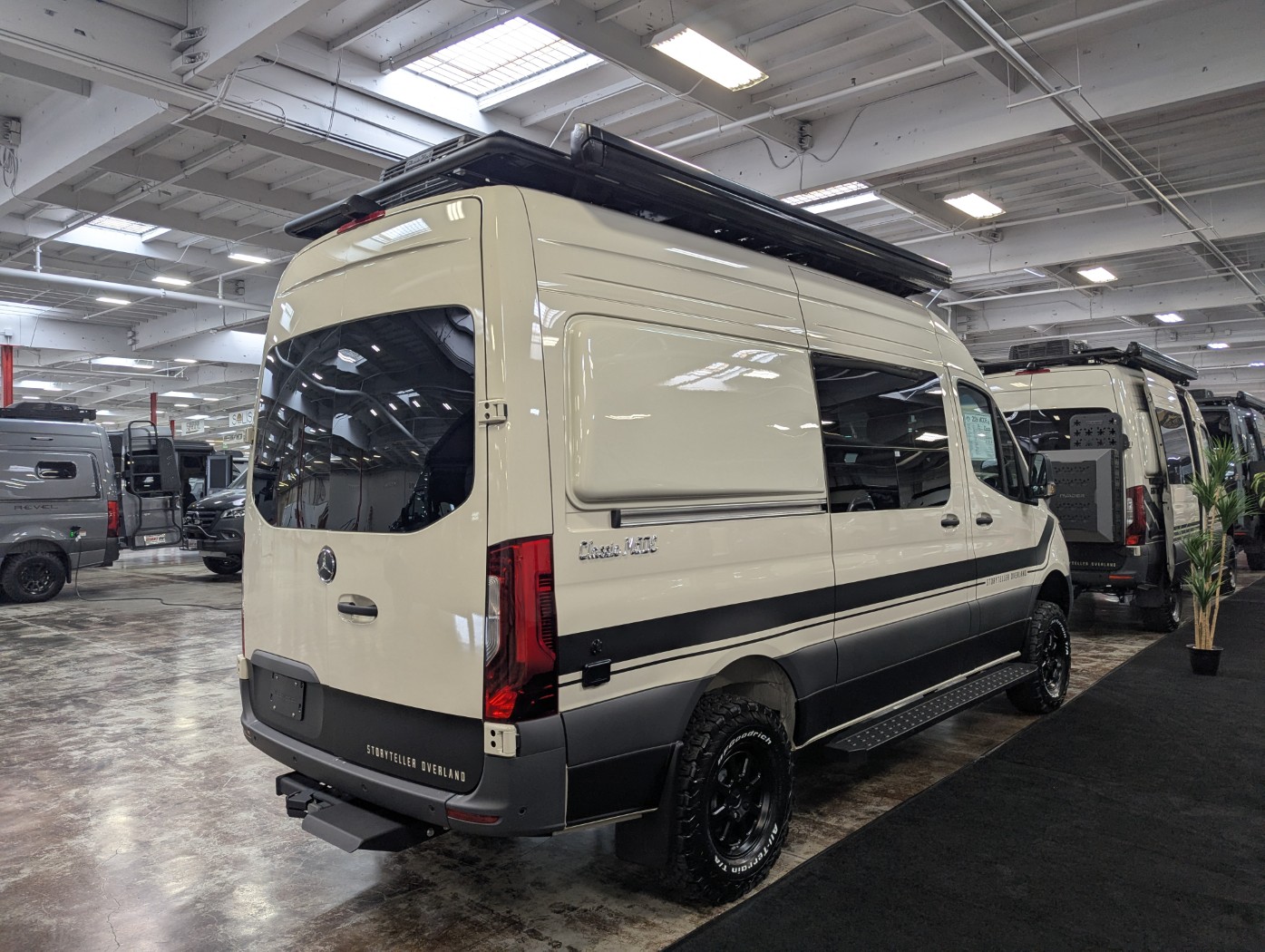 2026 Storyteller Overland CLASSIC MODE XO - Image 8