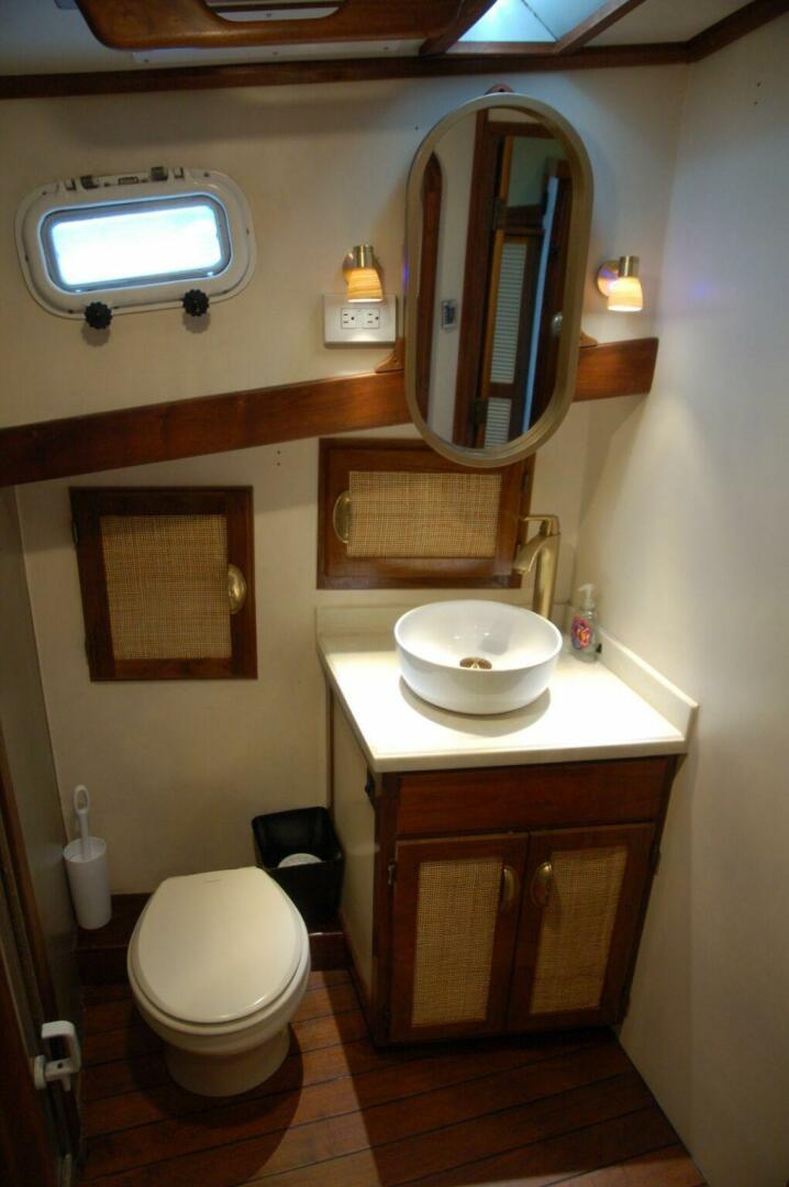 2006 Custom Sprague - Image 34
