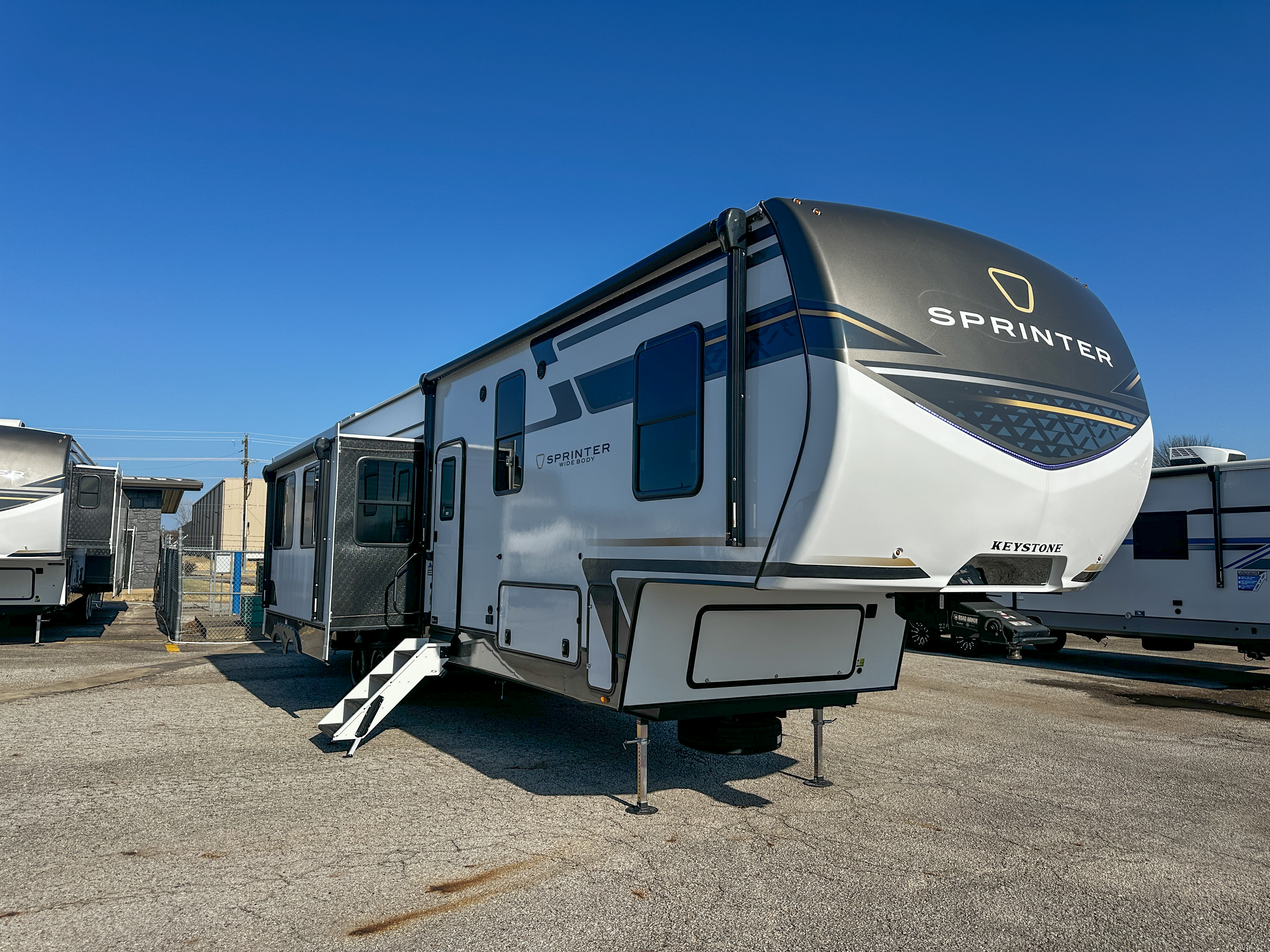 2026 Keystone Sprinter 3920DSL - Image 1